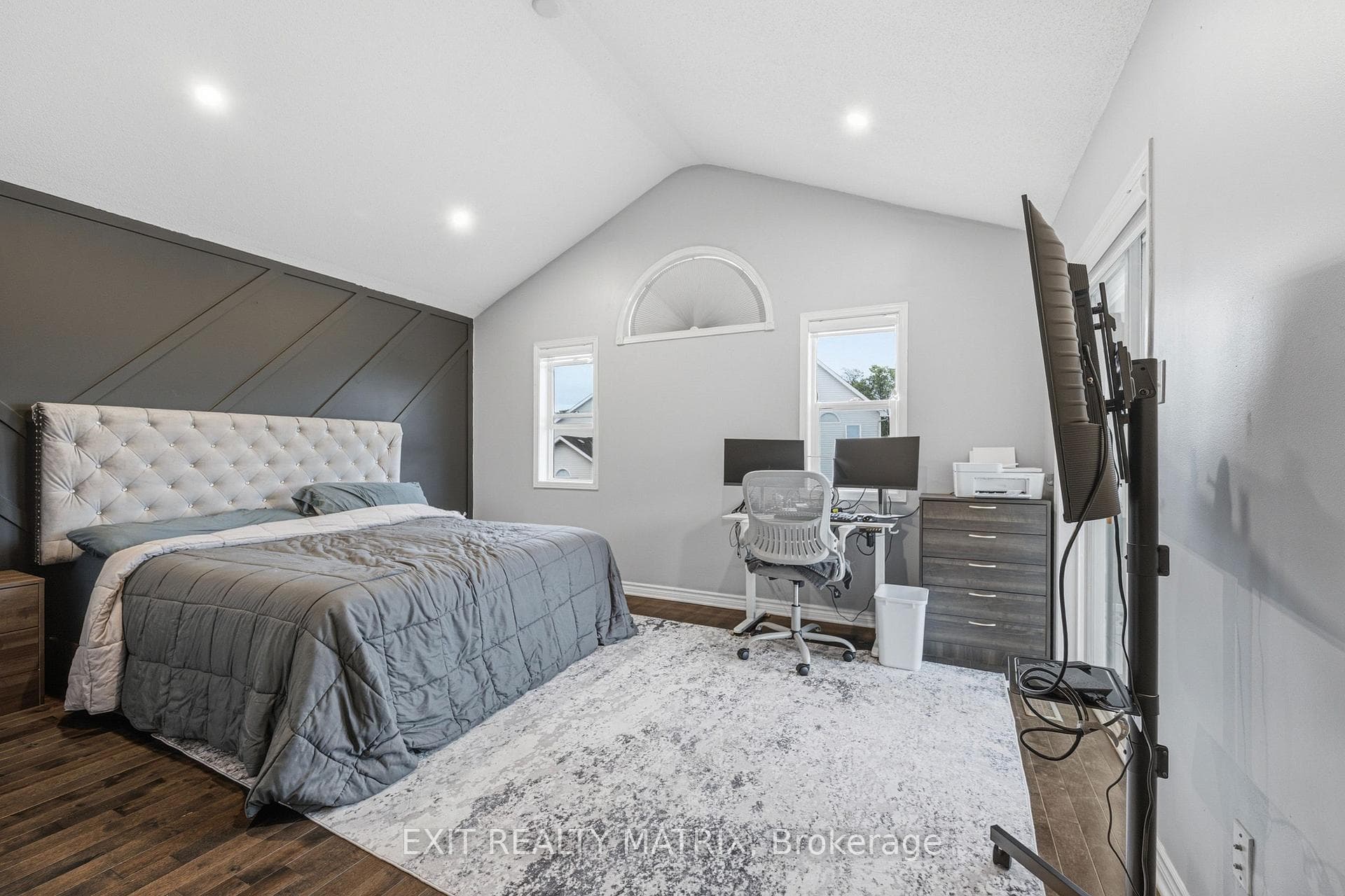 1511 Rumford Drive photo 33