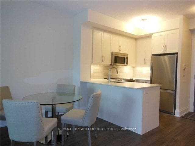 1 Old Mill Drive Unit 128 photo 5