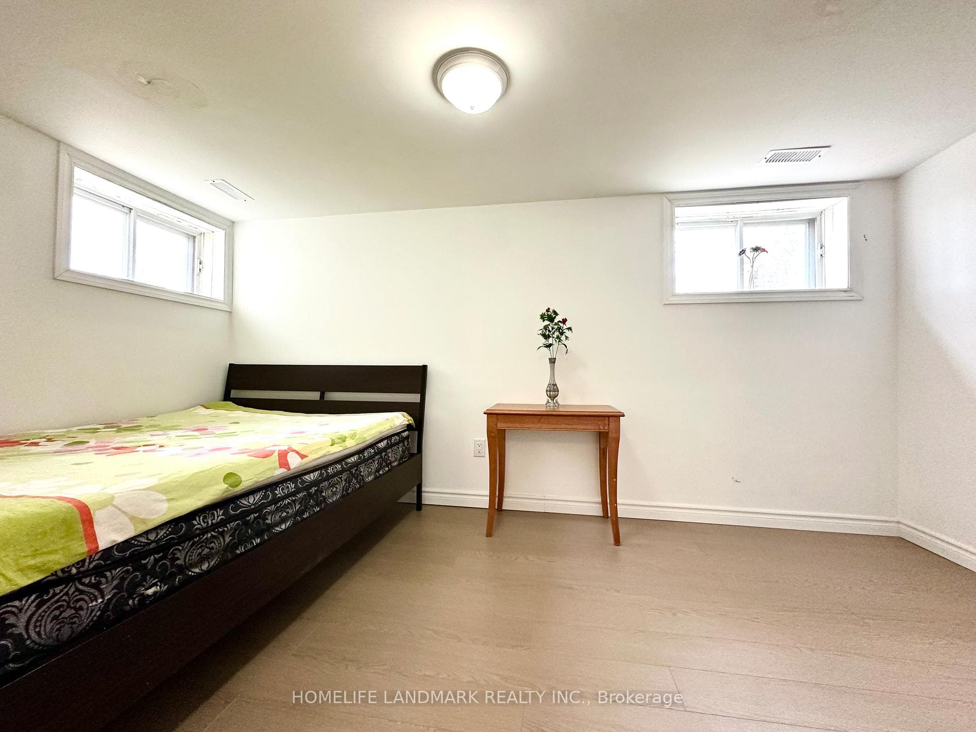 46 Verwood Avenue Unit Bsmt photo 4
