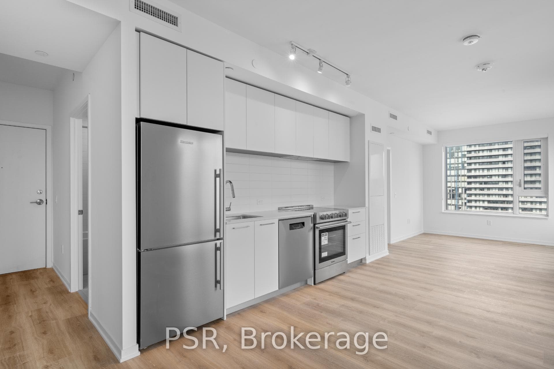 101 Roehampton Avenue Unit 2809 photo 5