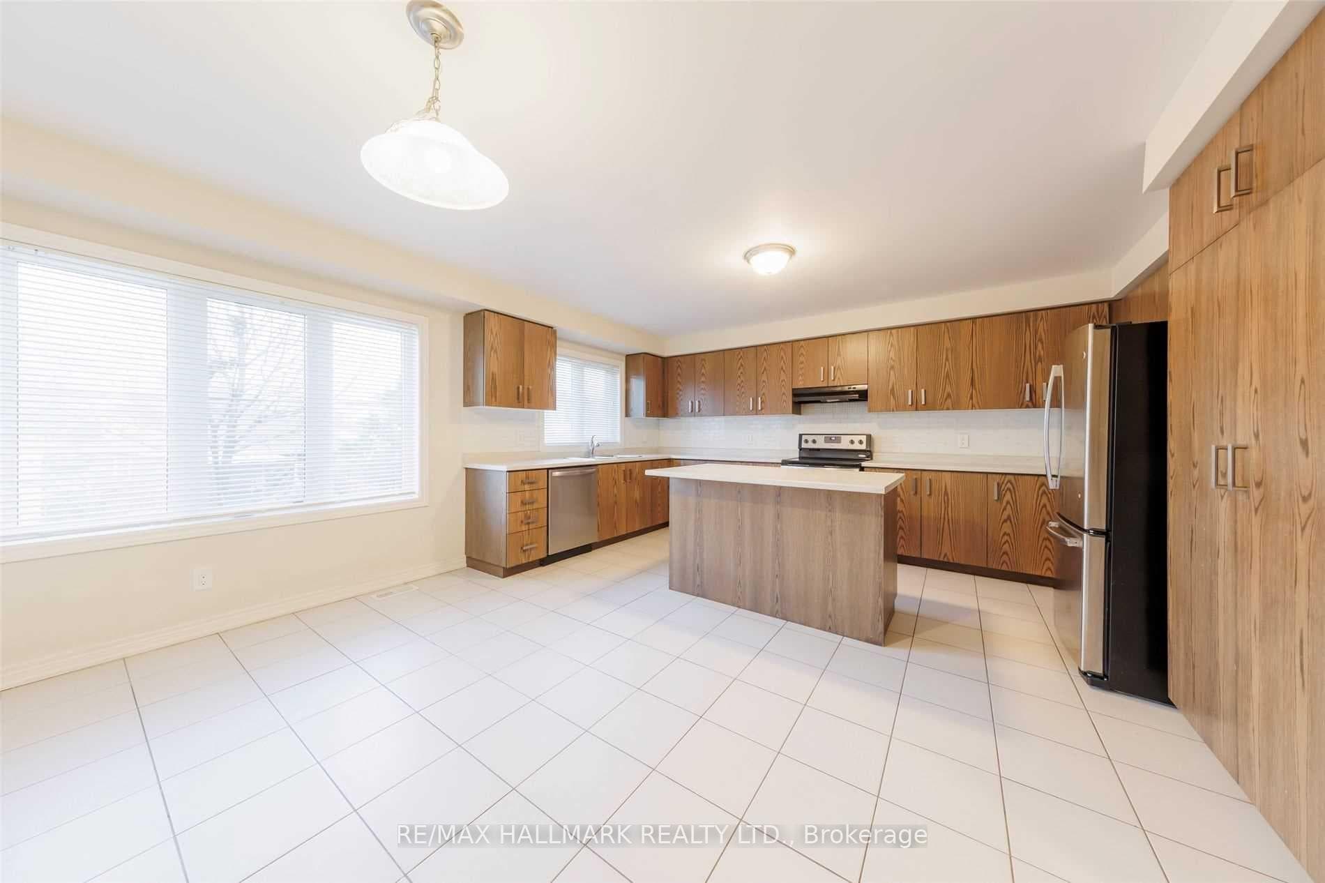 50 Pringdale Gardens Circle photo 10