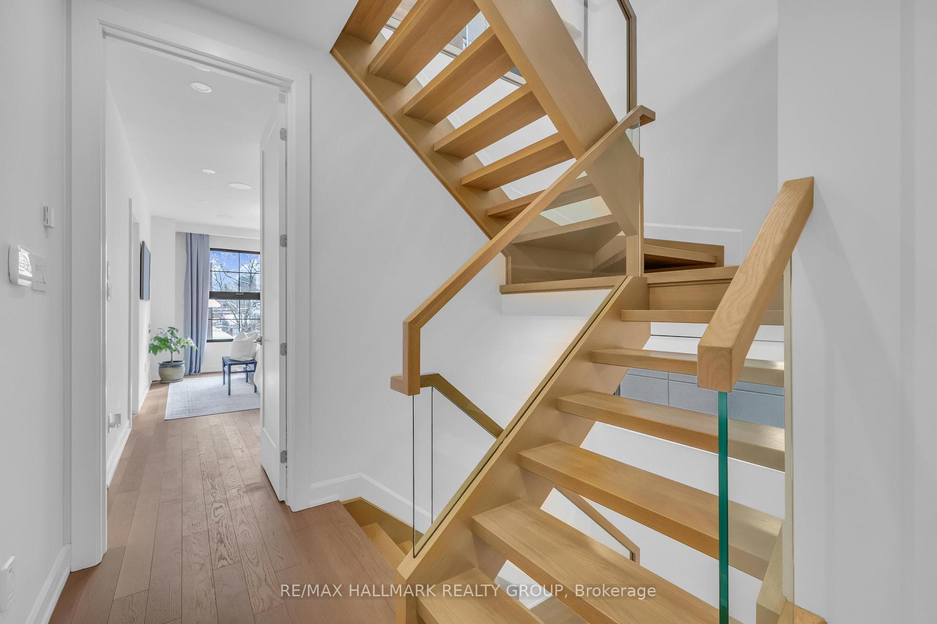 77B Kenora Street photo 22