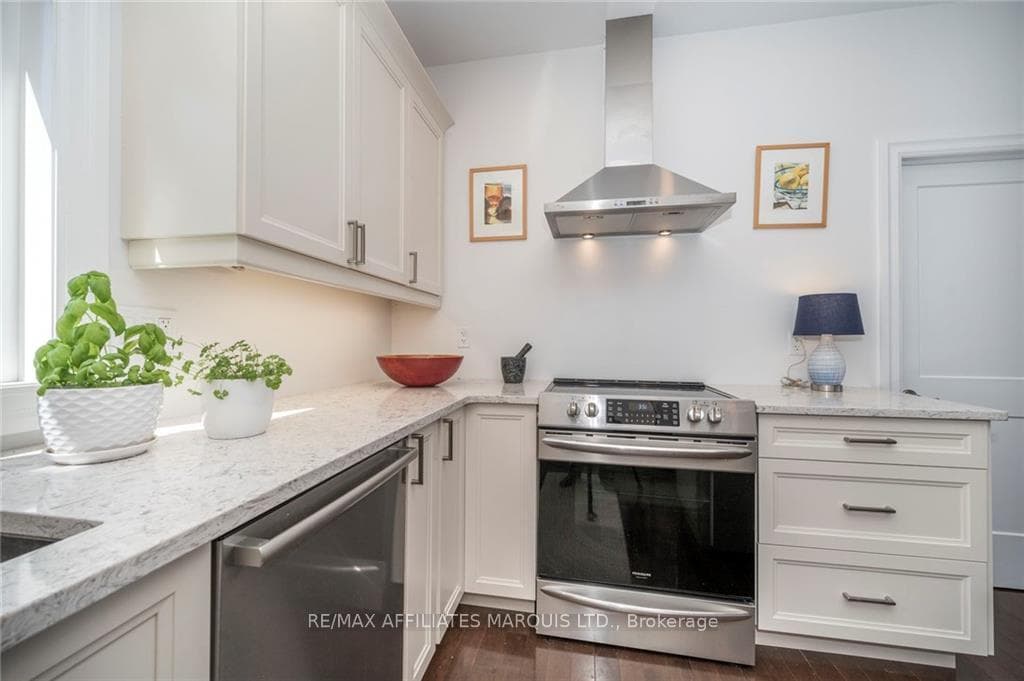 16064 LAKESIDE Drive photo 13