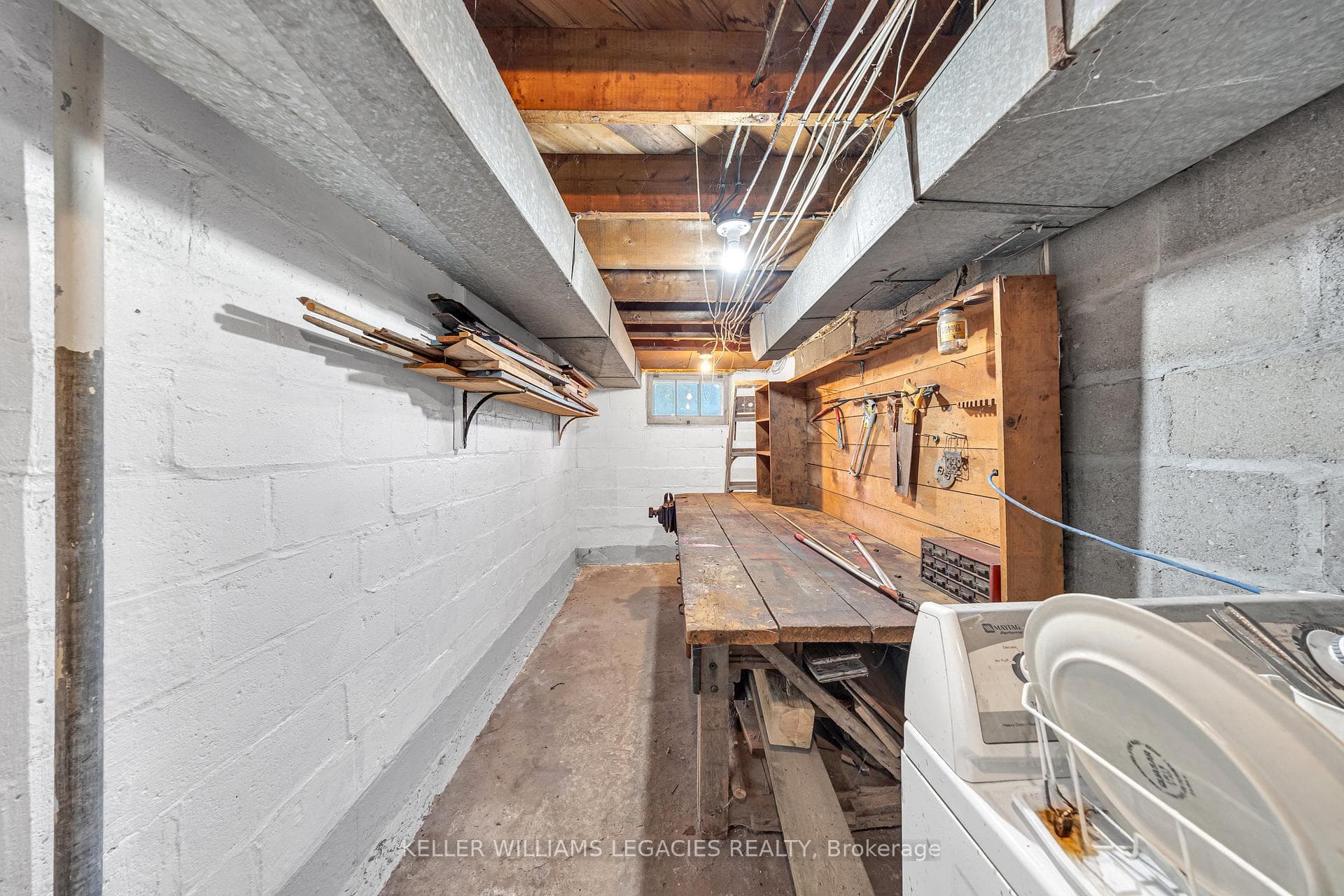 688 Aylmer Street photo 34