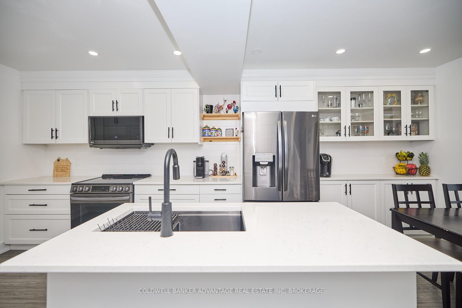159 Windsor Street photo 6
