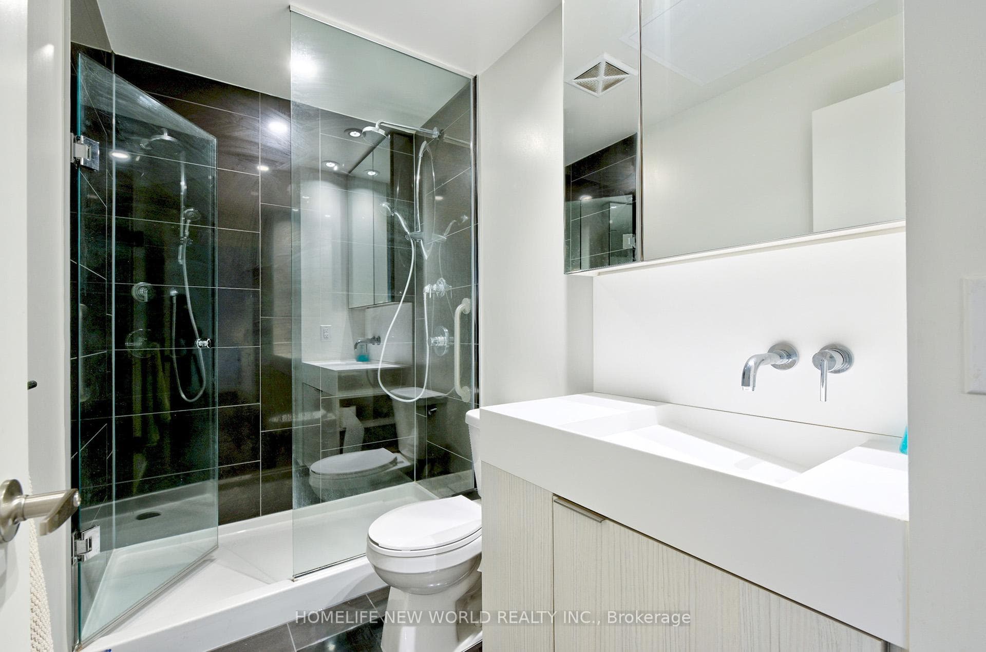 15 Lower Jarvis Street Unit 2713 photo 8