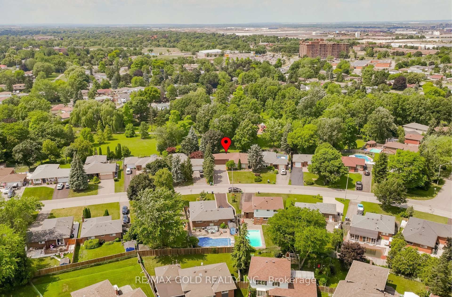 29 Devonshire Drive photo 45