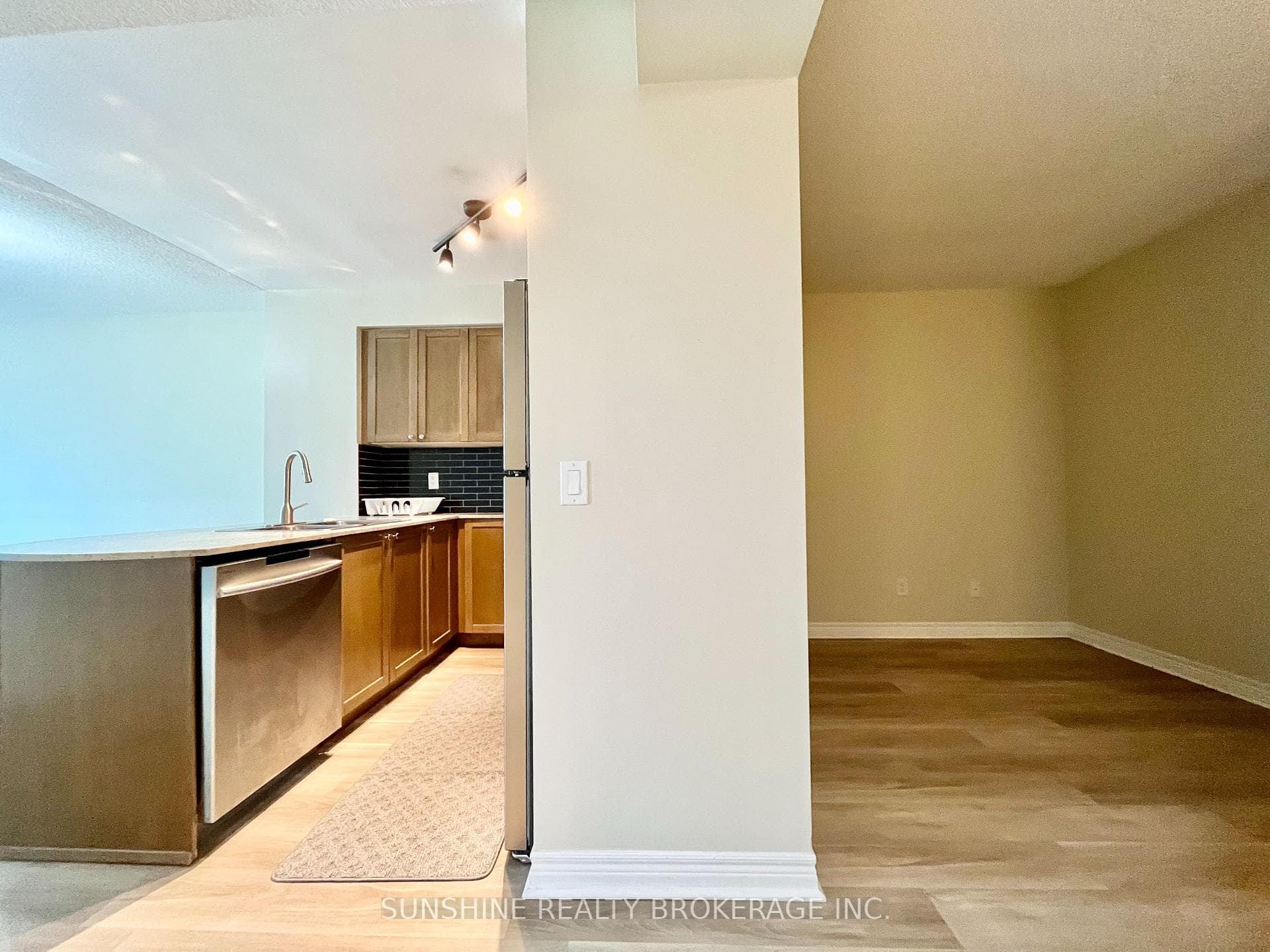 763 Bay Street Unit 3010 photo 18