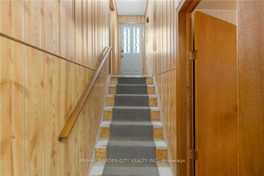 34 Rita Avenue photo 22
