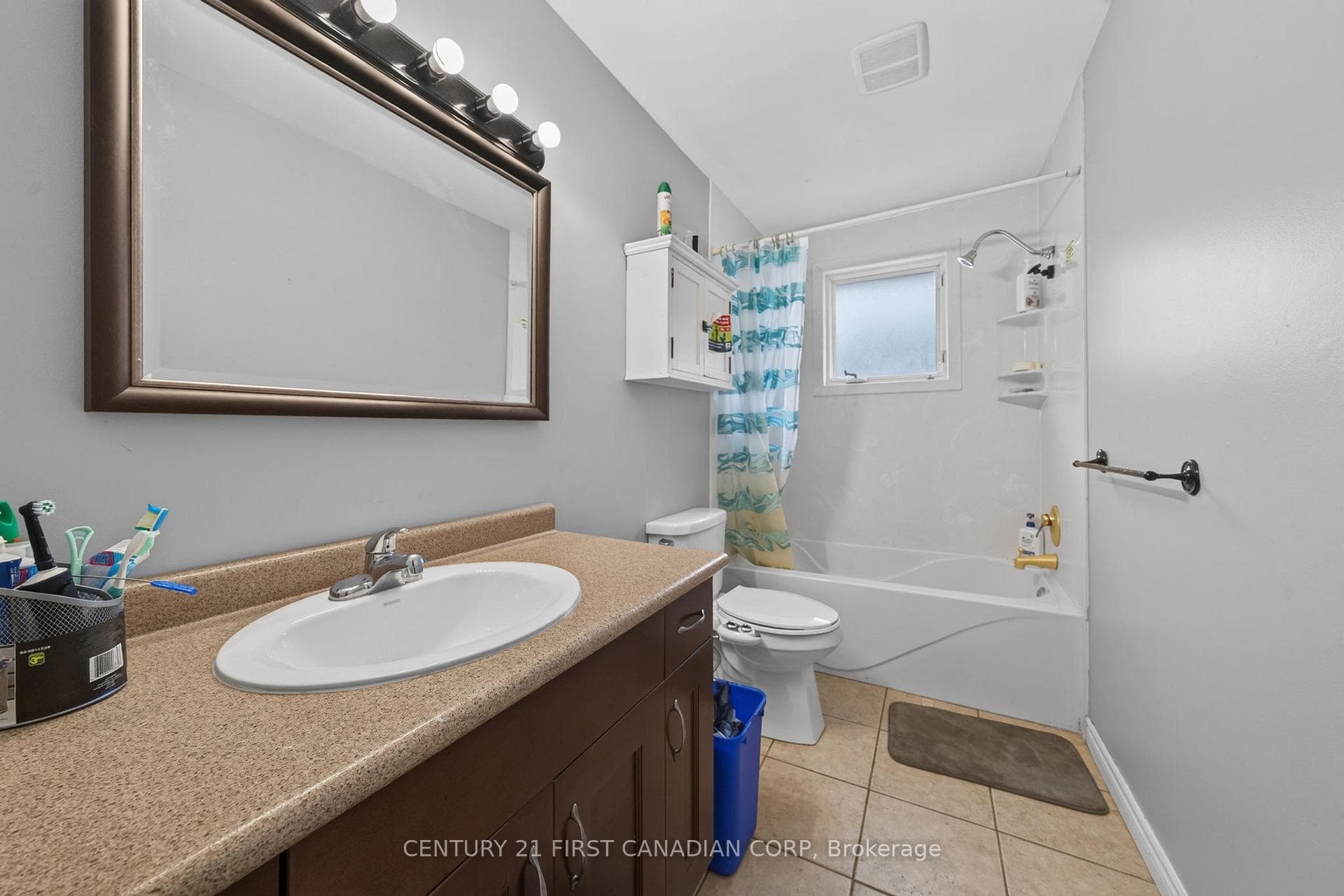 224 CULVER Crescent photo 13