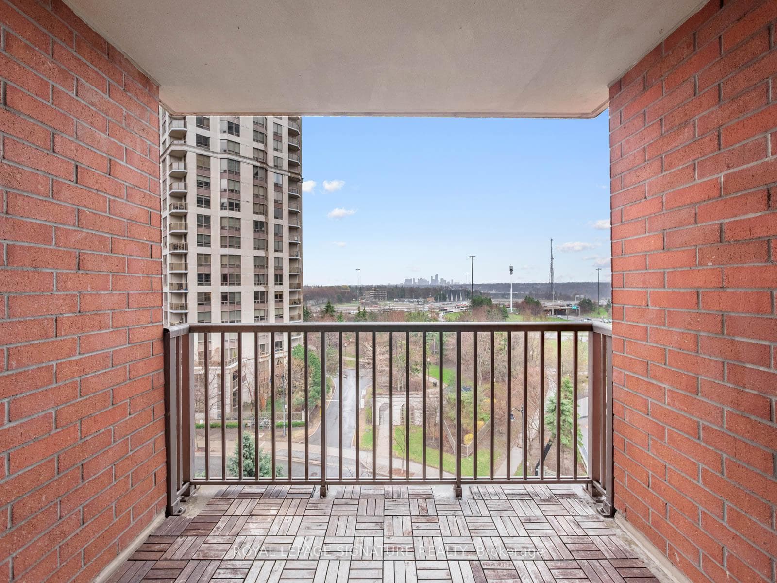 51 Harrison Garden Boulevard Unit 710 photo 36