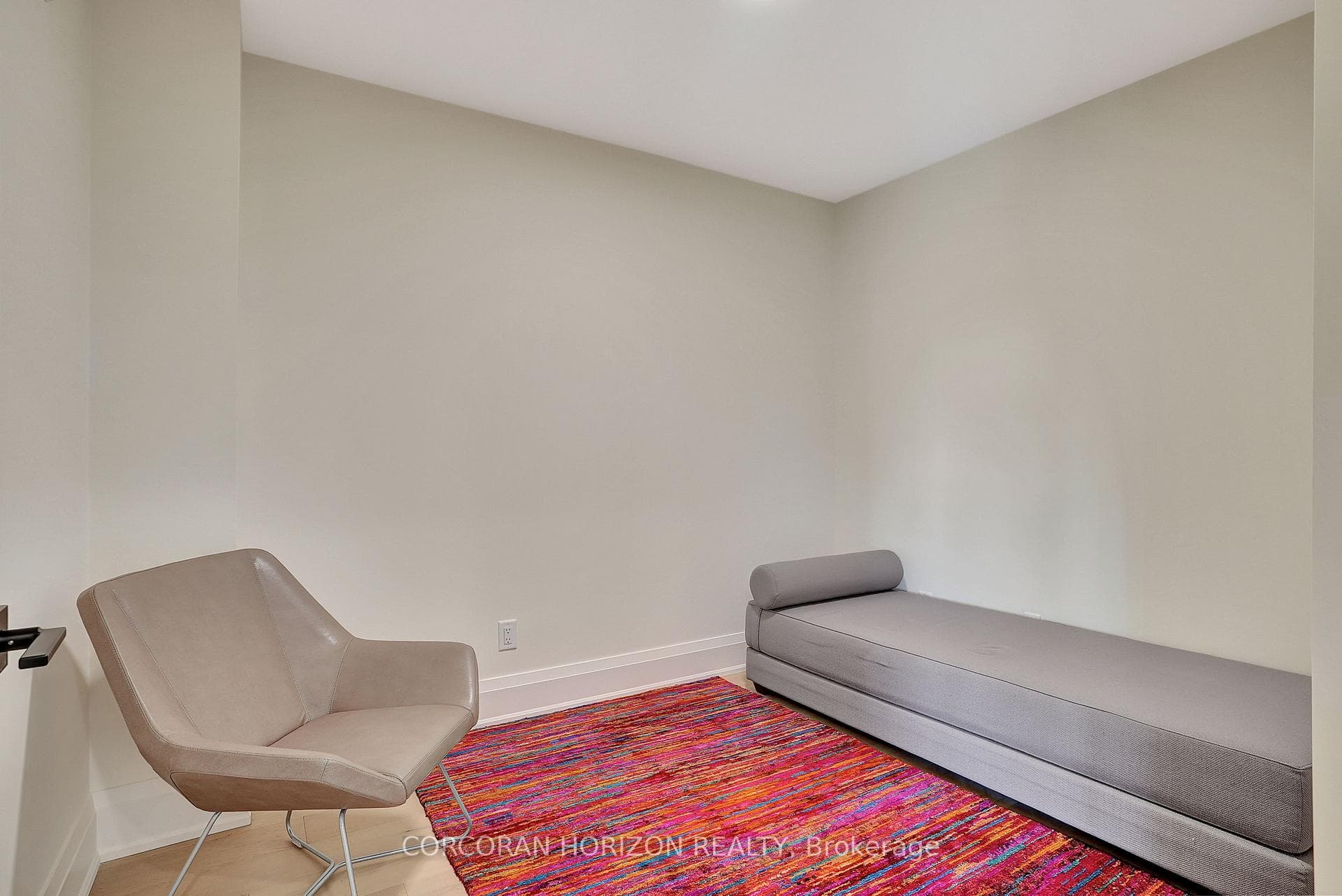 6523 Wellington 7 Road Unit 222 photo 8