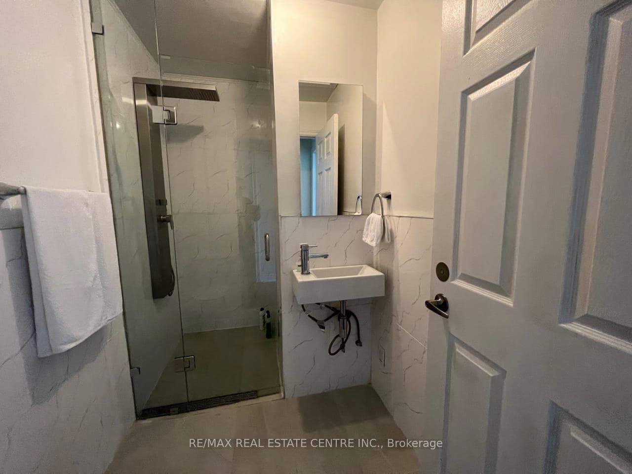 37 1/2 Cumberland Street photo 19