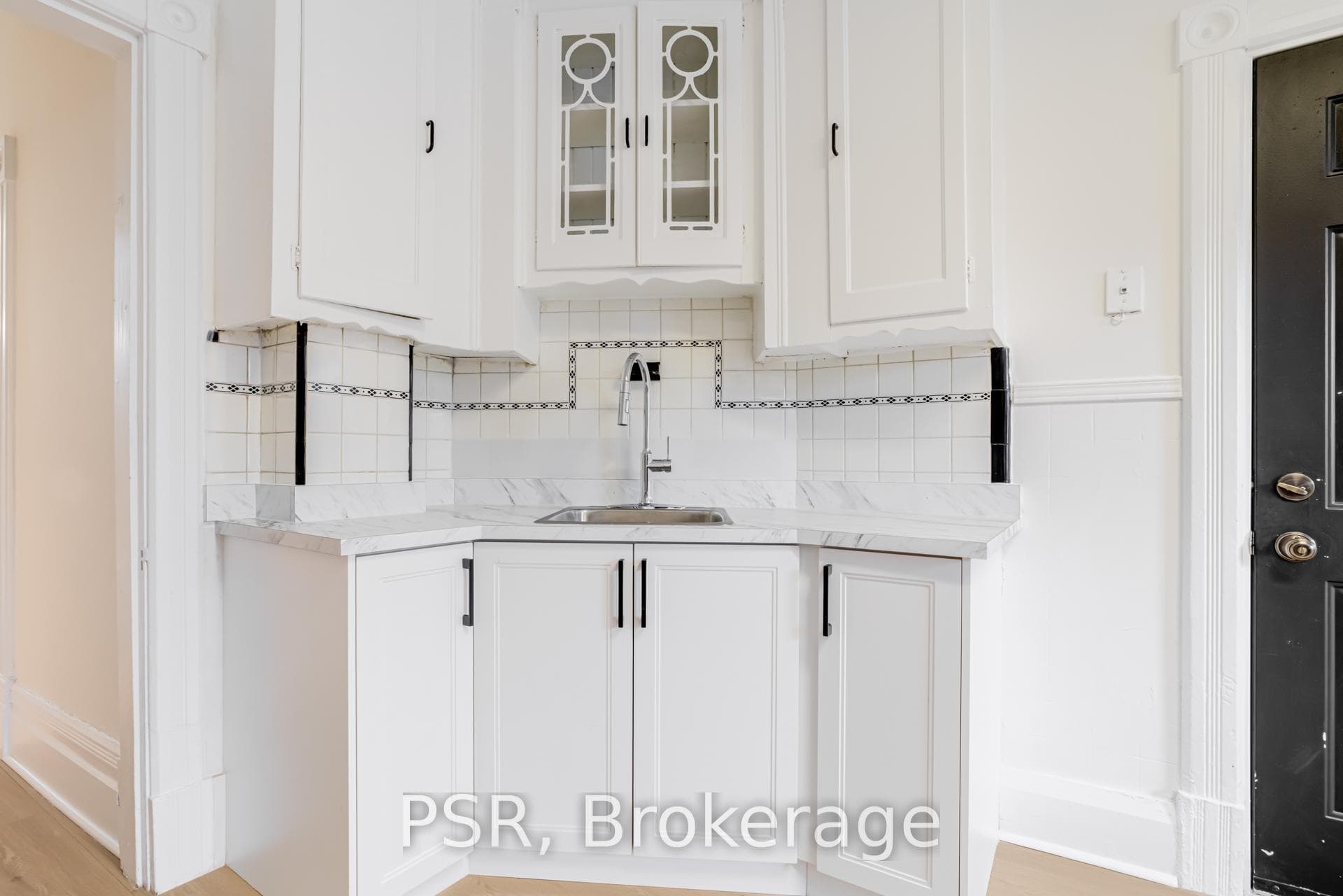 68 Brookfield Street photo 11