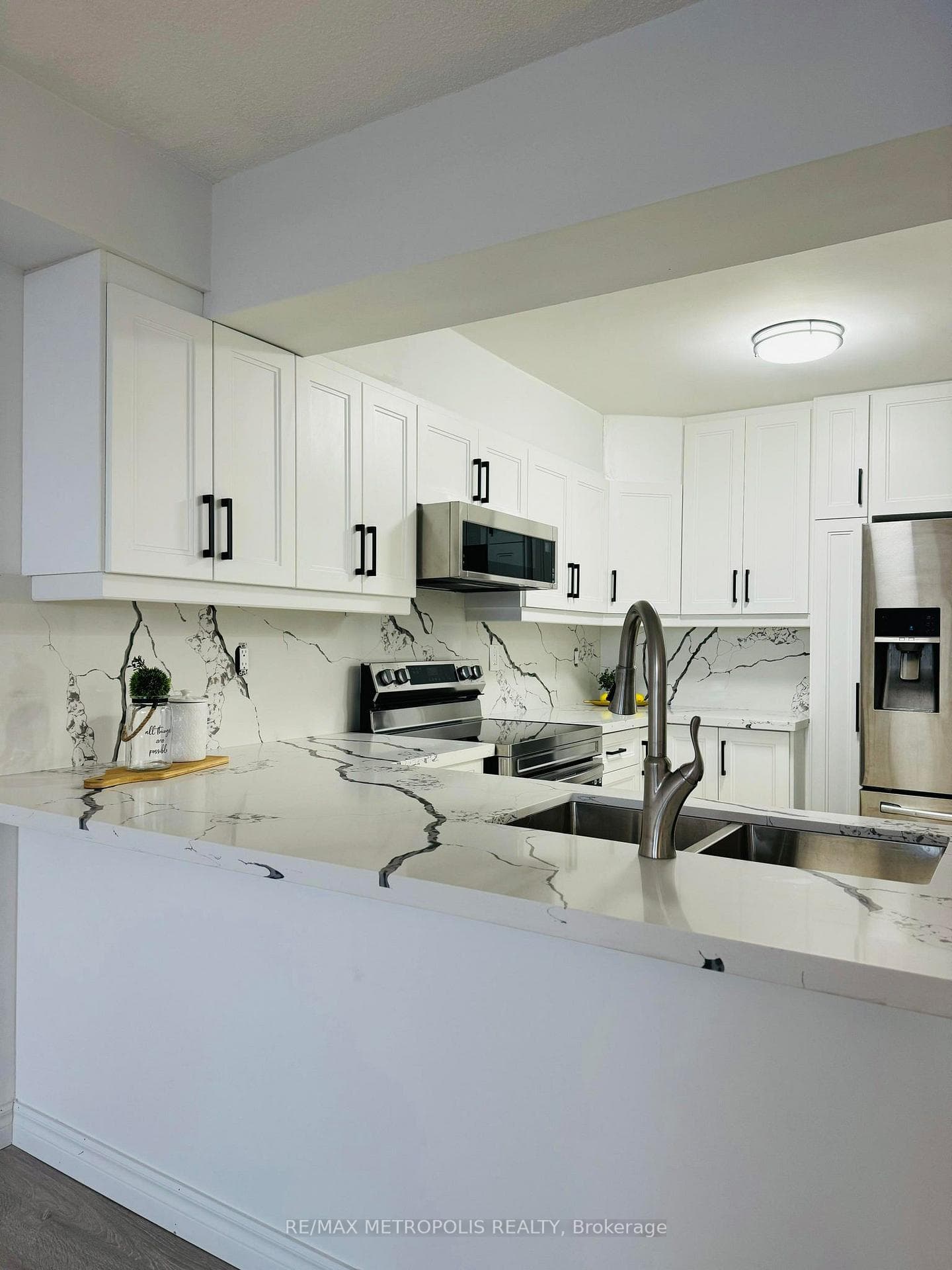 238 Albion Road Unit 1409 photo 13
