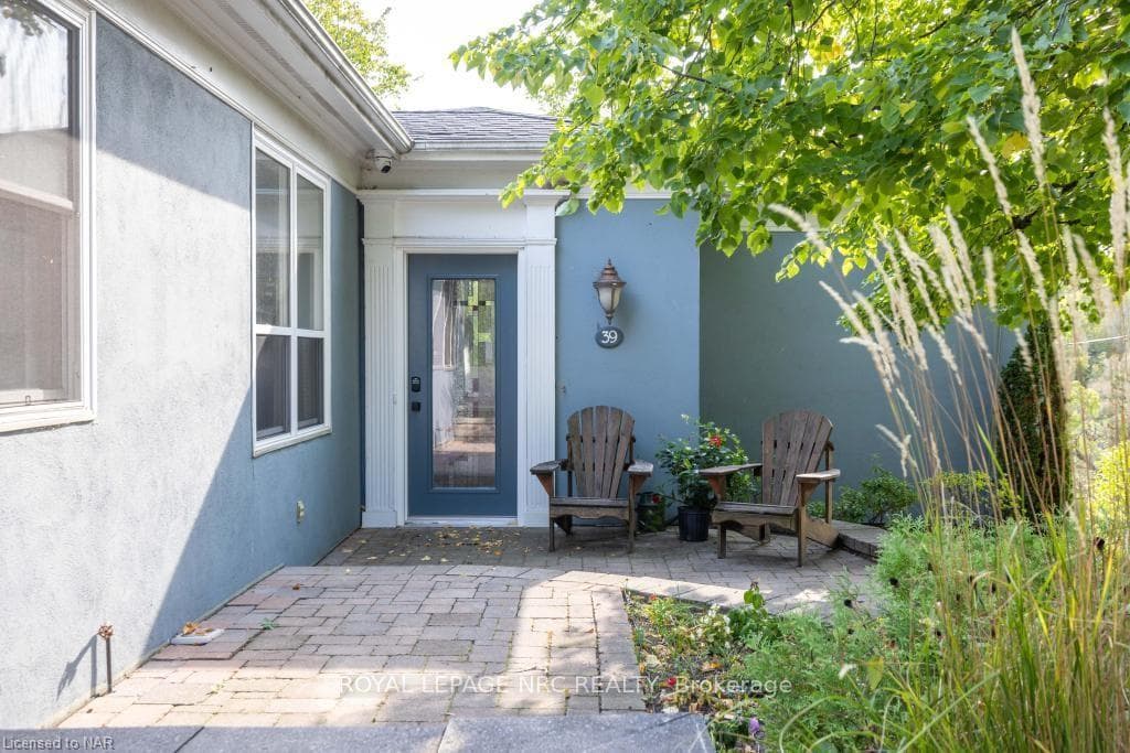 39 SALINA Street photo 4