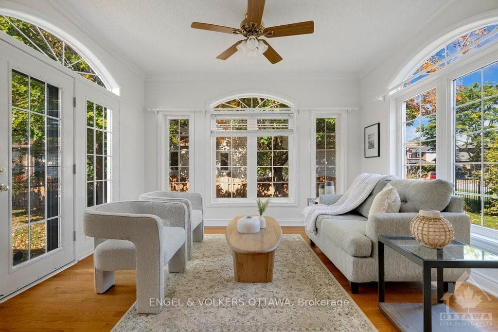 6 CARBERY Drive photo 9