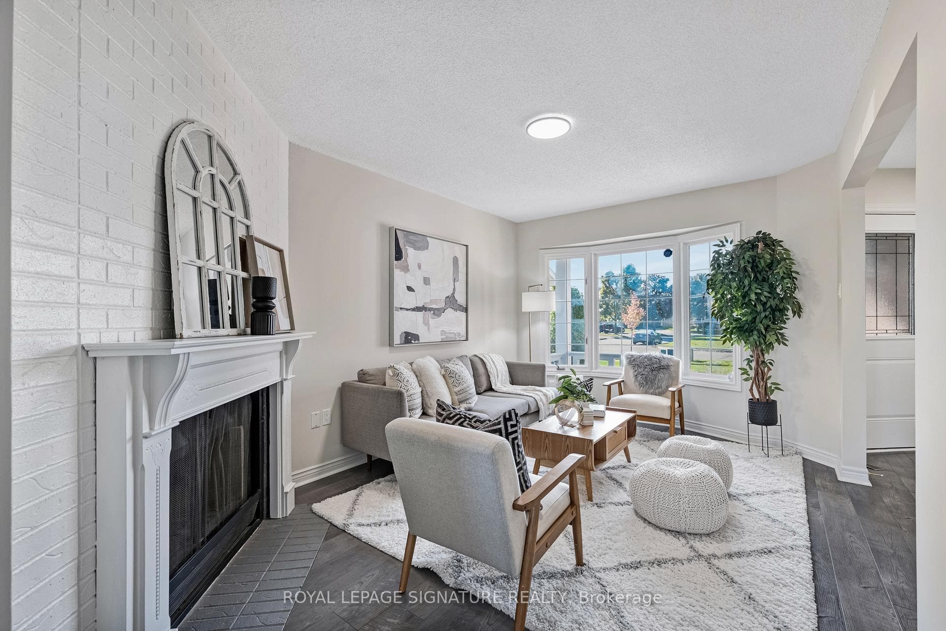 23 Mcmann Crescent photo 7