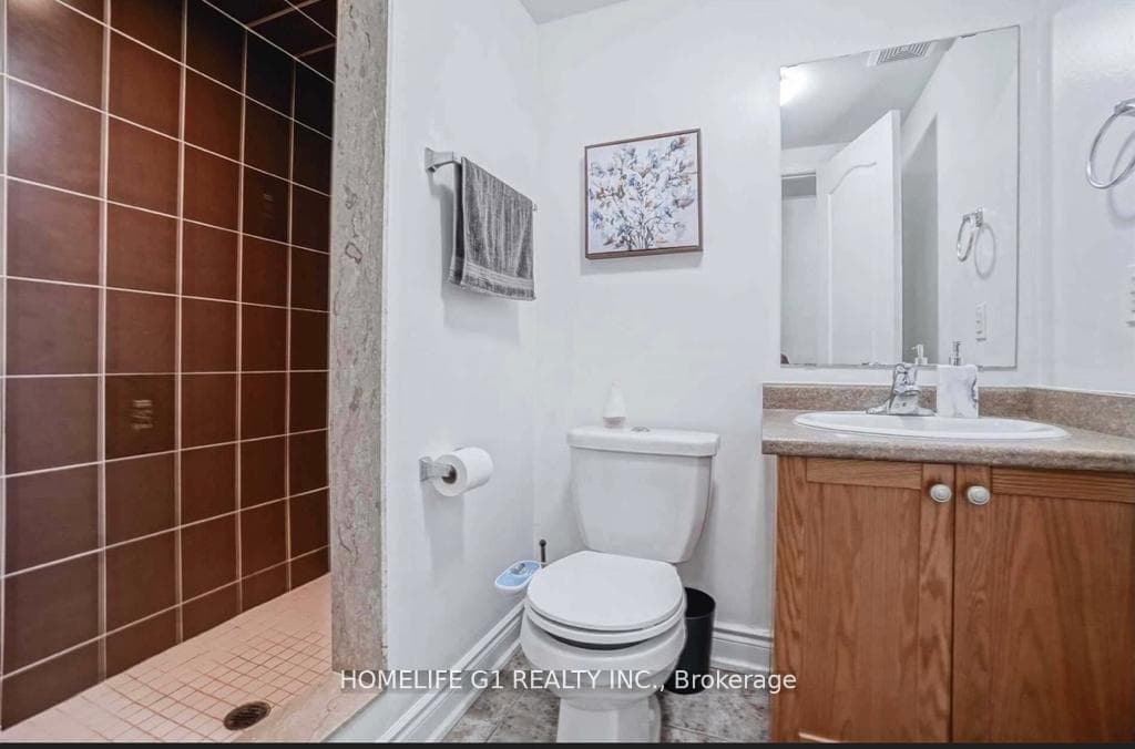 20 SHIRAZ Drive photo 11