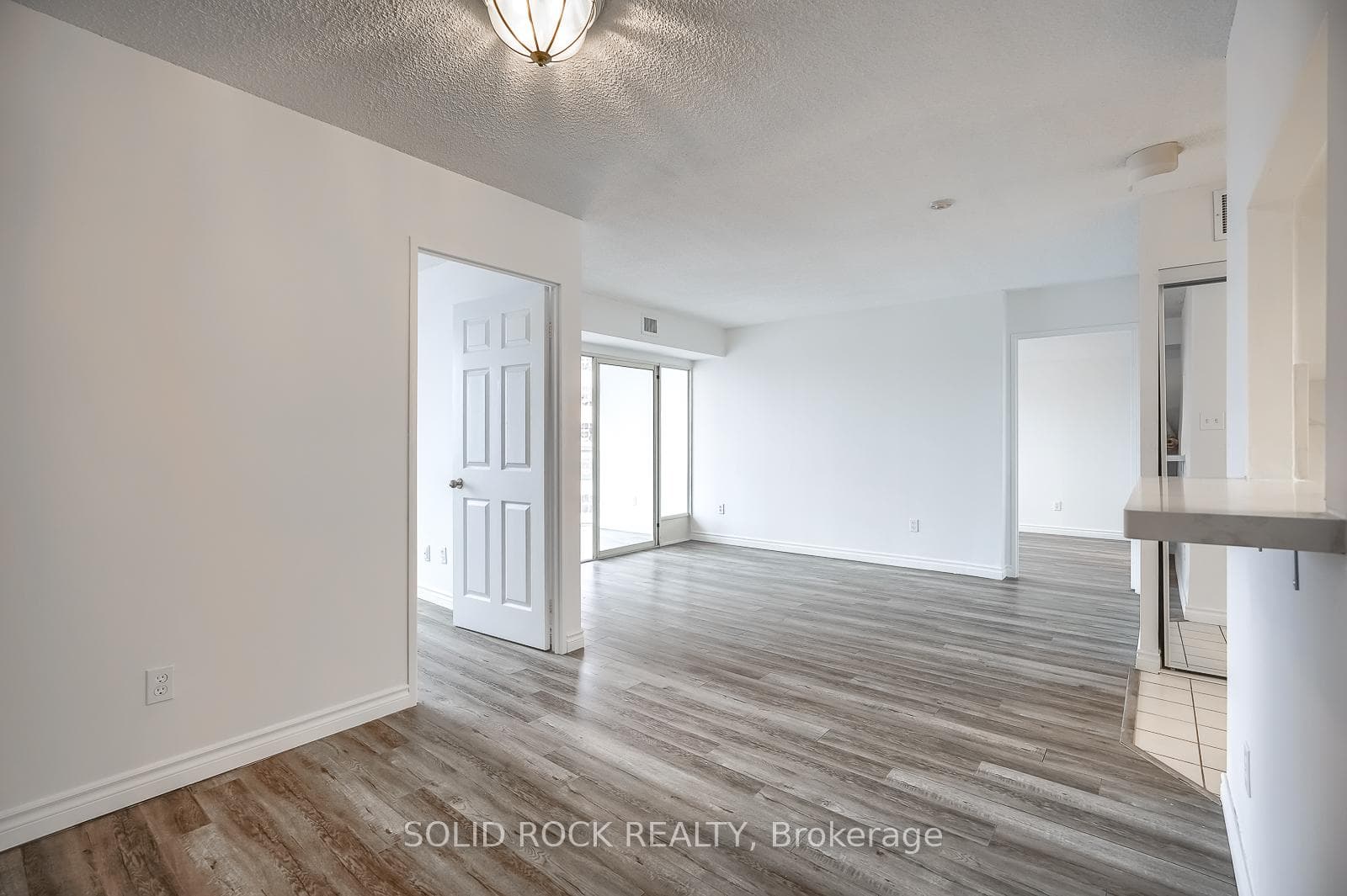 265 Enfield Place Unit 1008 photo 13