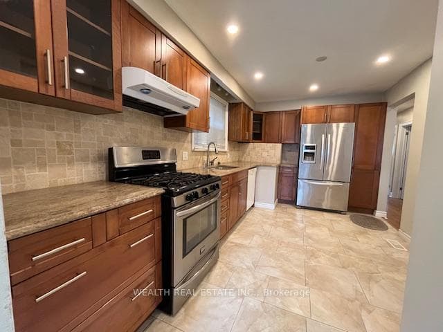 84 Scarden Avenue Unit Main fl photo 4