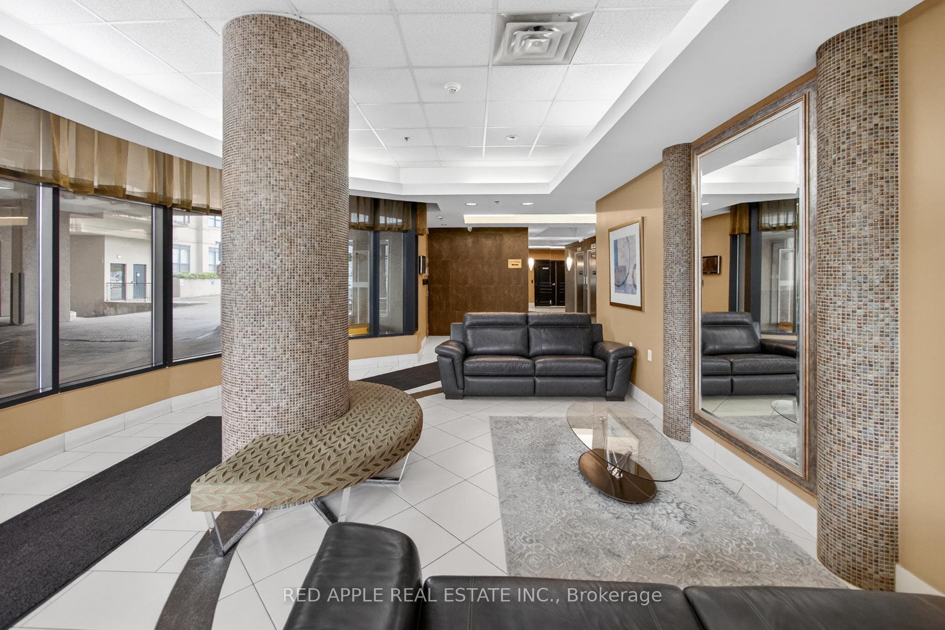 872 Sheppard Avenue Unit 204 photo 7