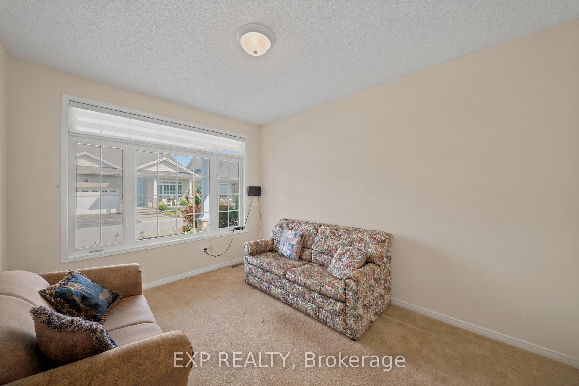 113 Maple Key Private photo 5