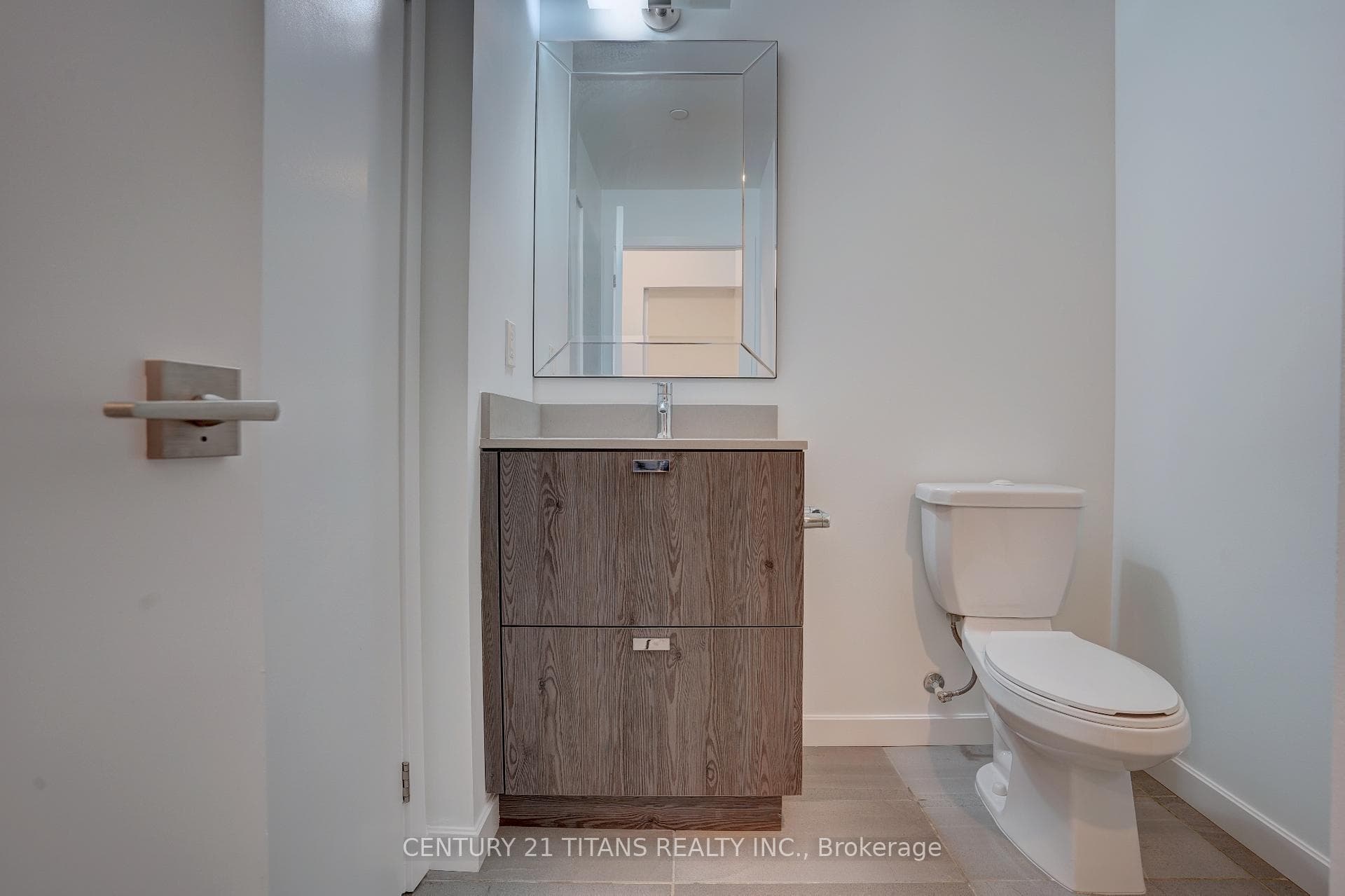 56 Forest Manor Road Unit 1305 photo 6