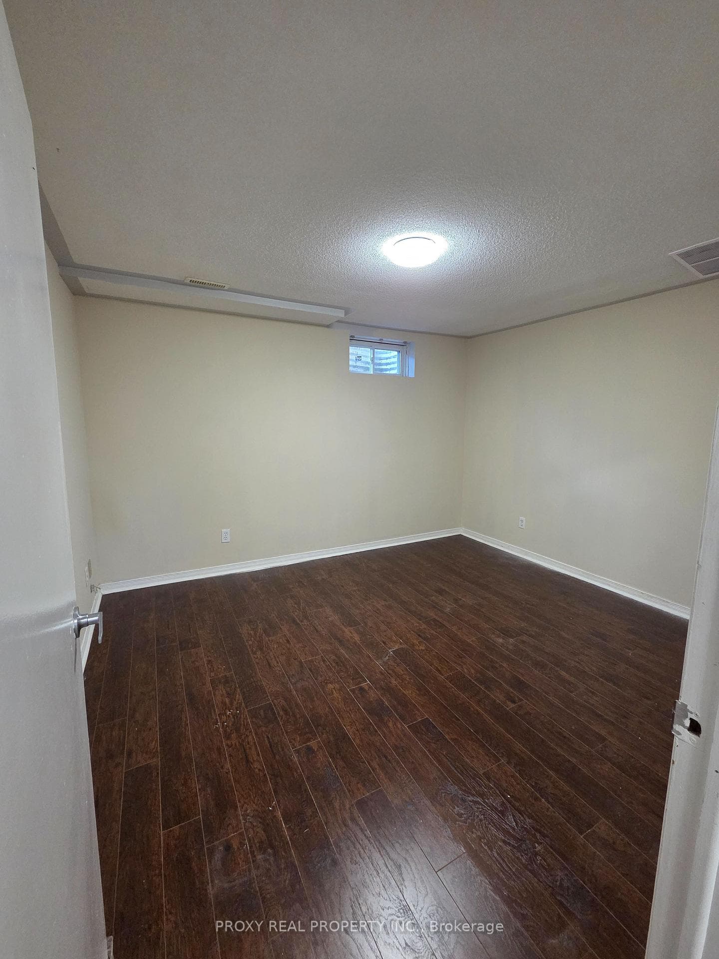9 Madison Street Unit Basement photo 4