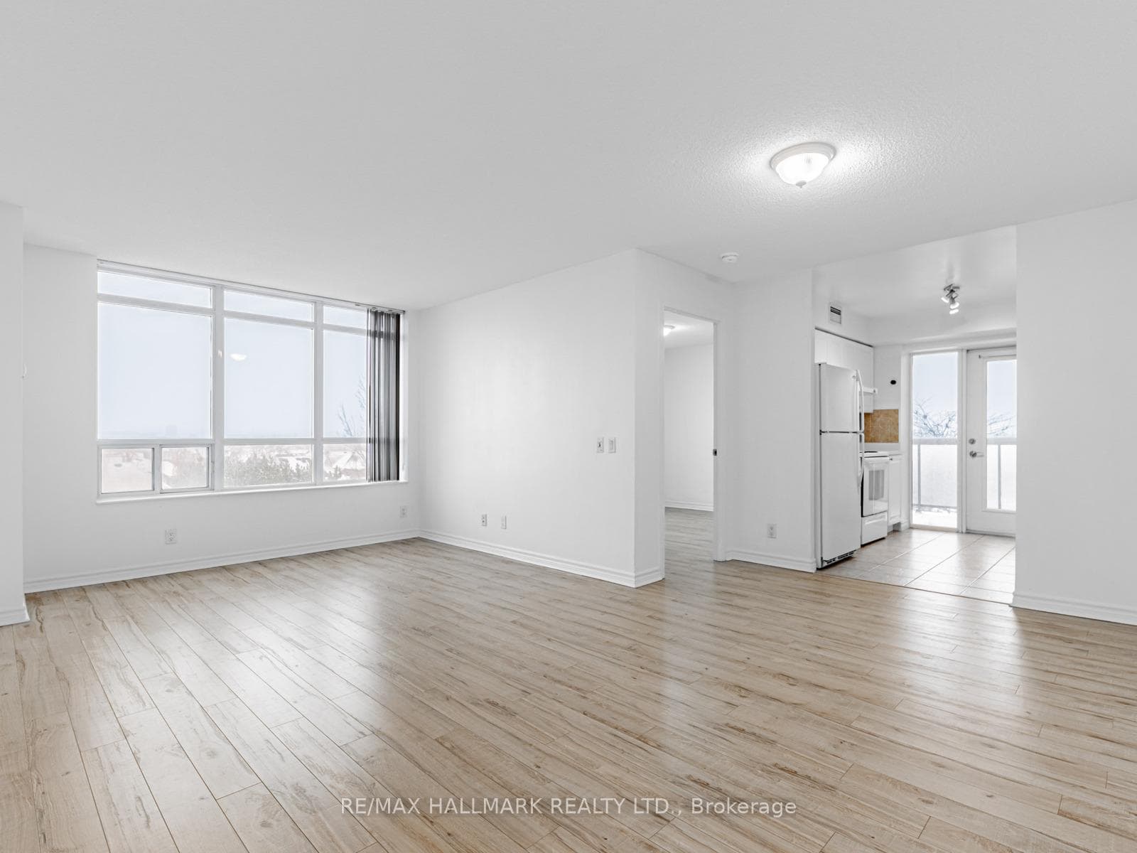 18 Mondeo Drive Unit 436 photo 9