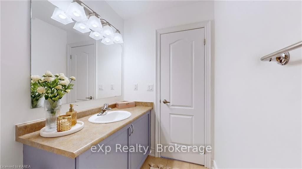 14 GRIGGLESTONE Lane photo 34