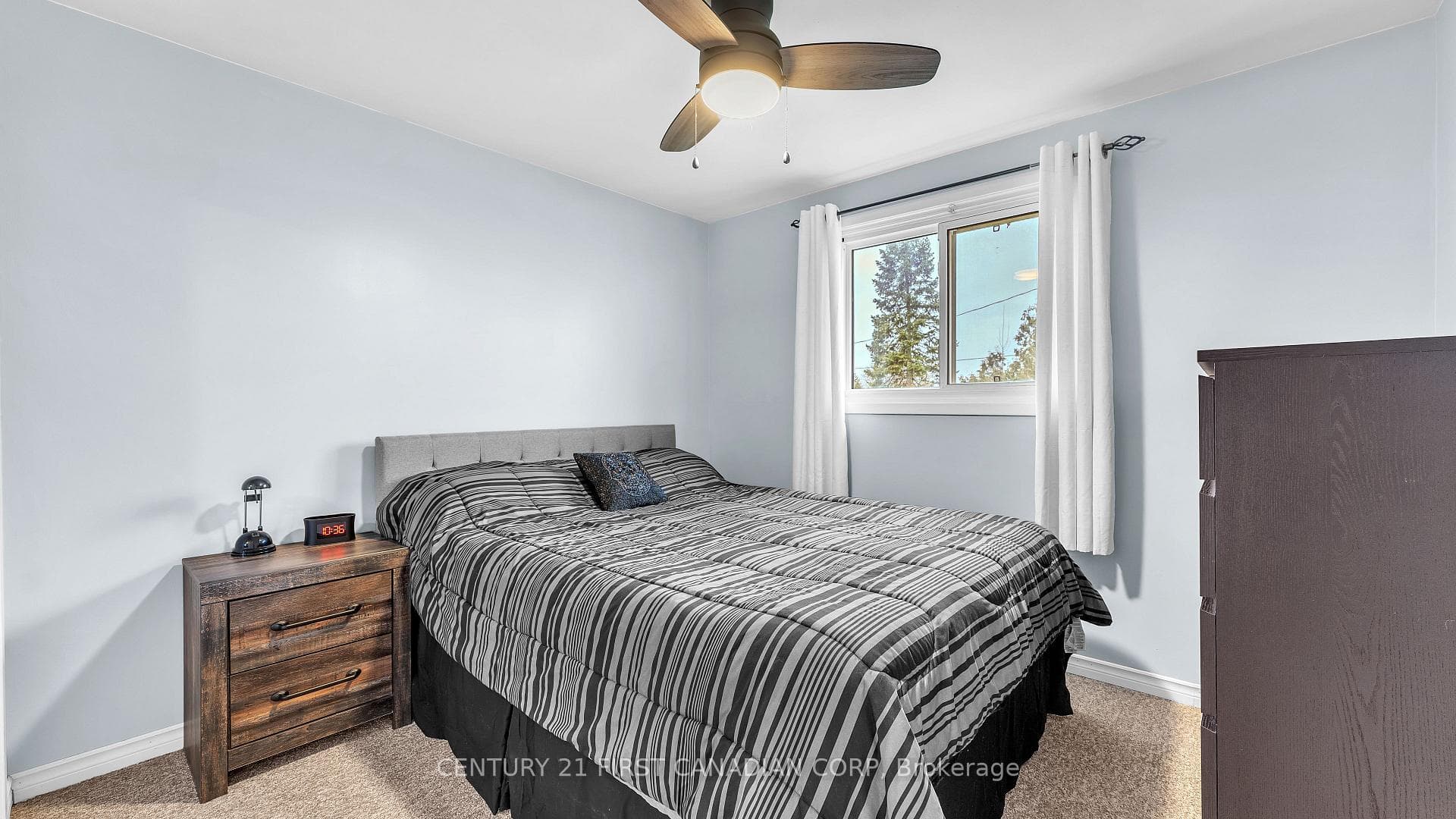 75 Confederation Drive photo 10