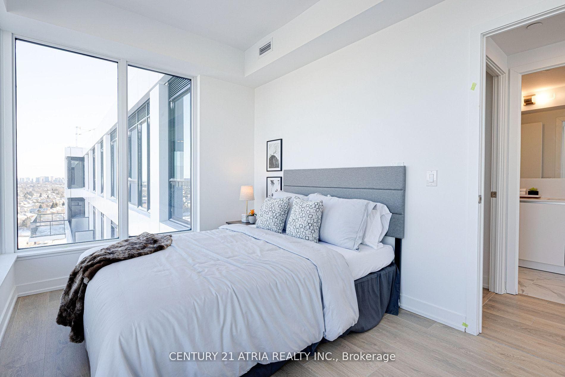 1100 Sheppard Avenue Unit PH10 photo 22