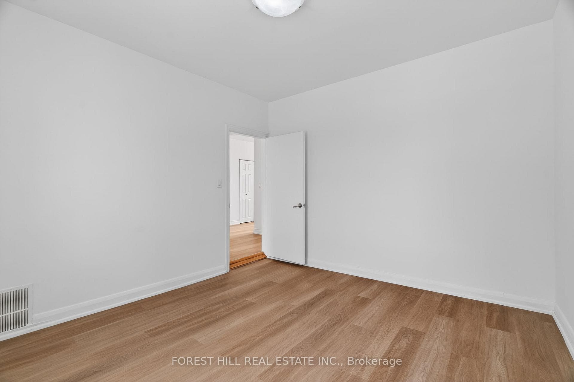 7 Ellsworth Avenue photo 27