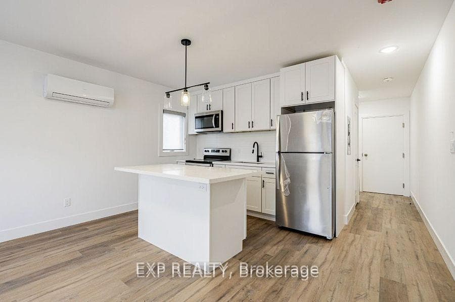67 Oakmount Road Unit 4 photo 10