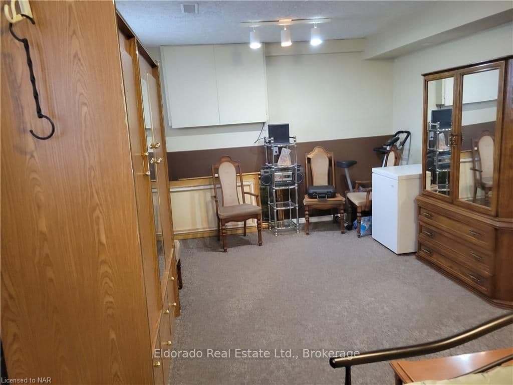 16 KIMBERMOUNT Drive photo 14