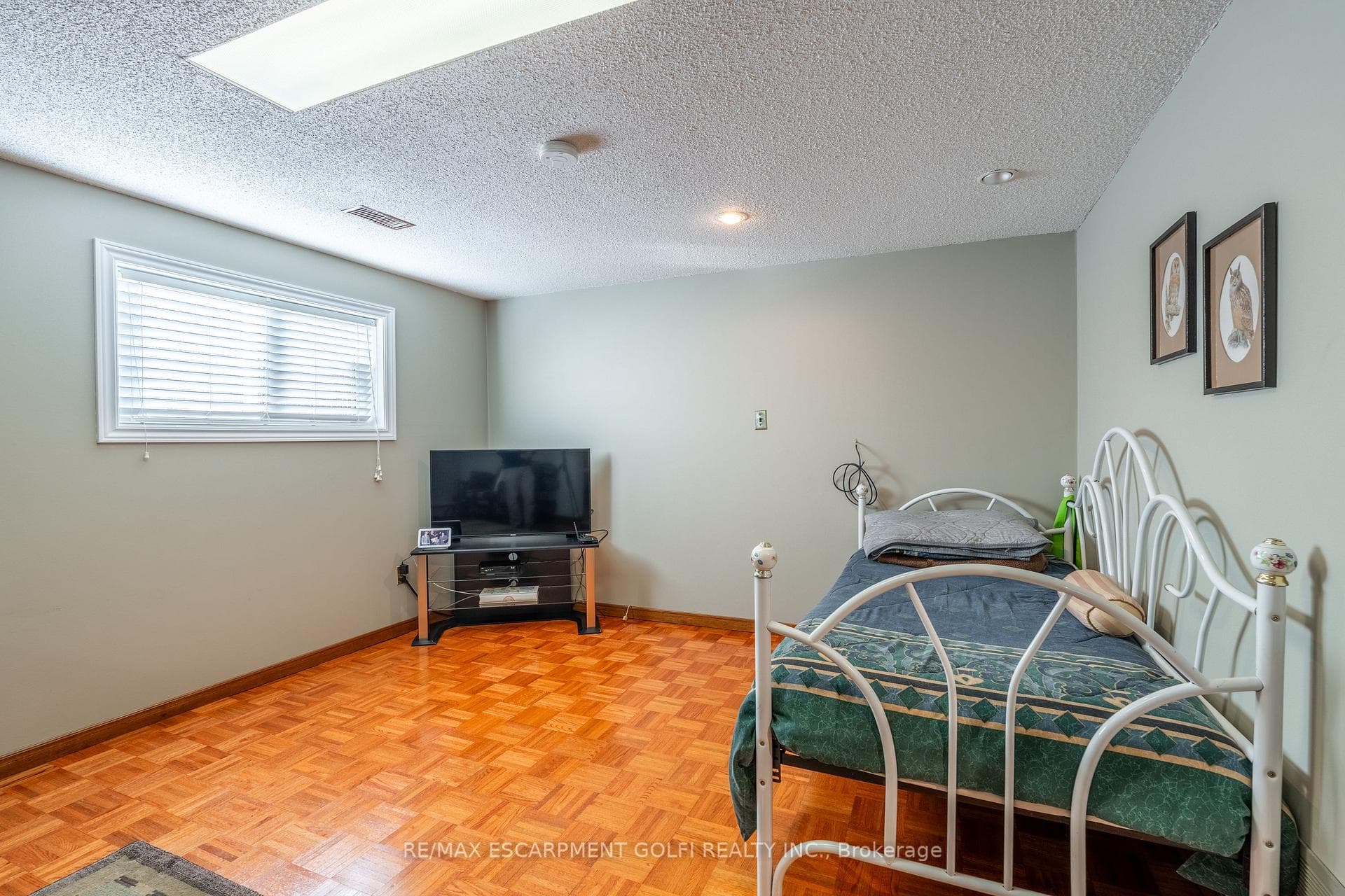 222 Wood Street photo 25