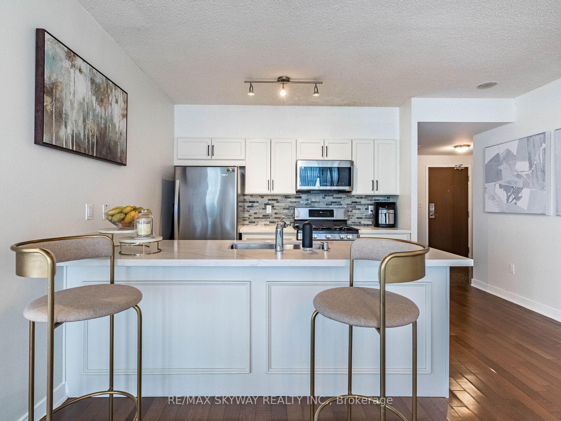35 Mariner Terrace Unit 1509 photo 8