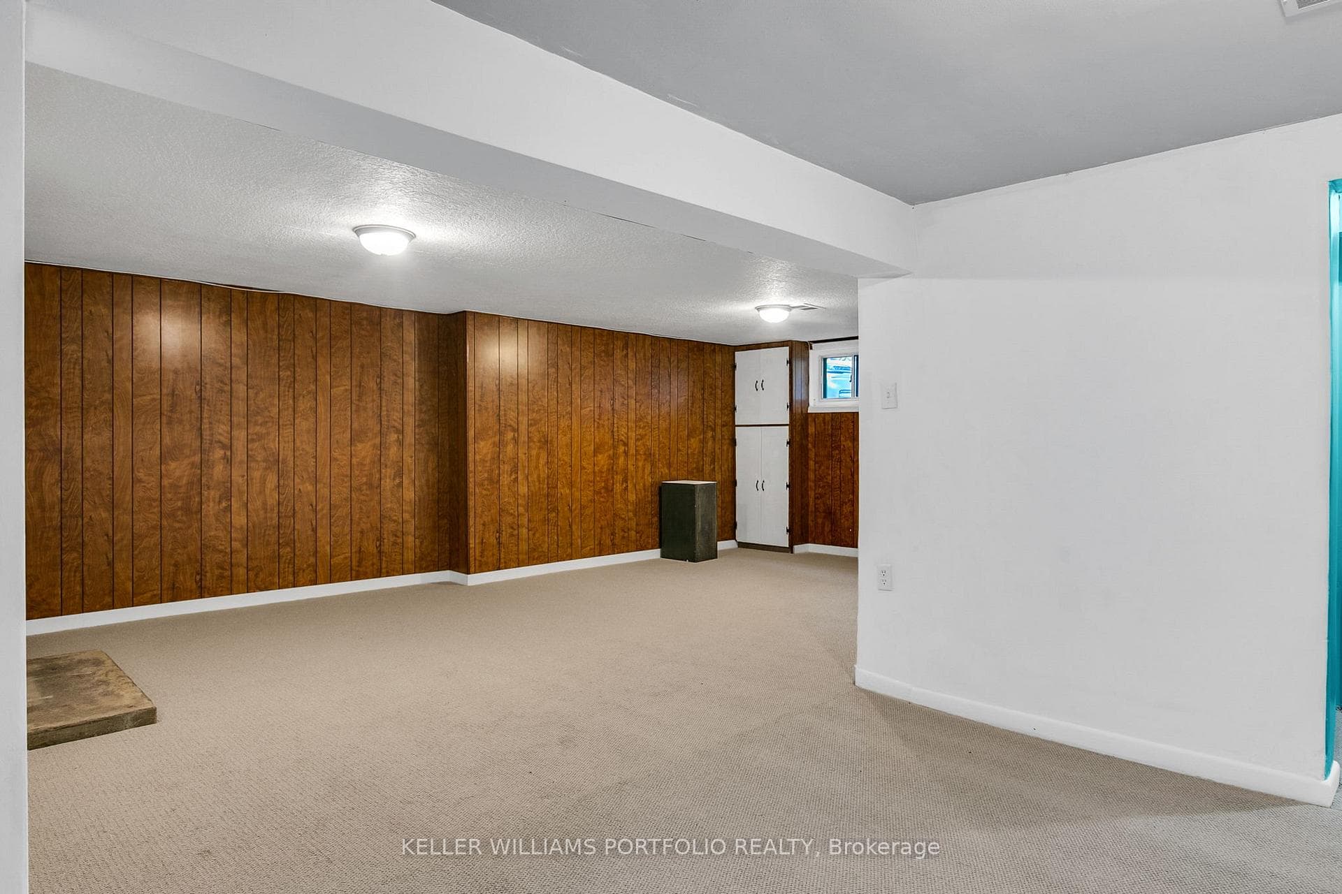 106 Botfield Avenue photo 26