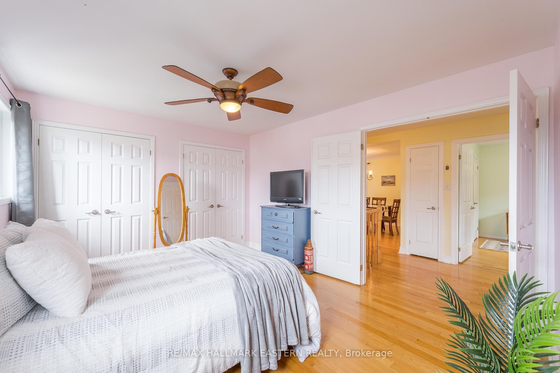 562 Westman Avenue photo 20