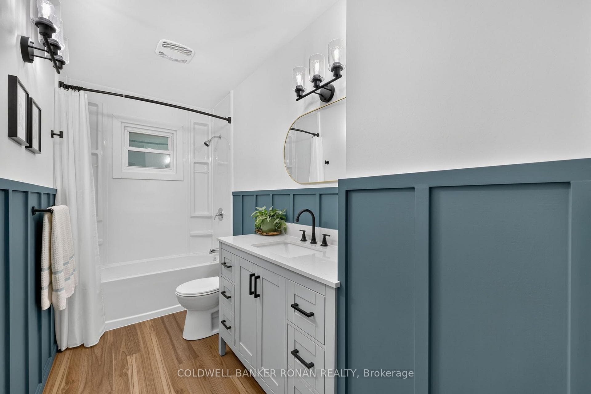 4 Richmond Street photo 16
