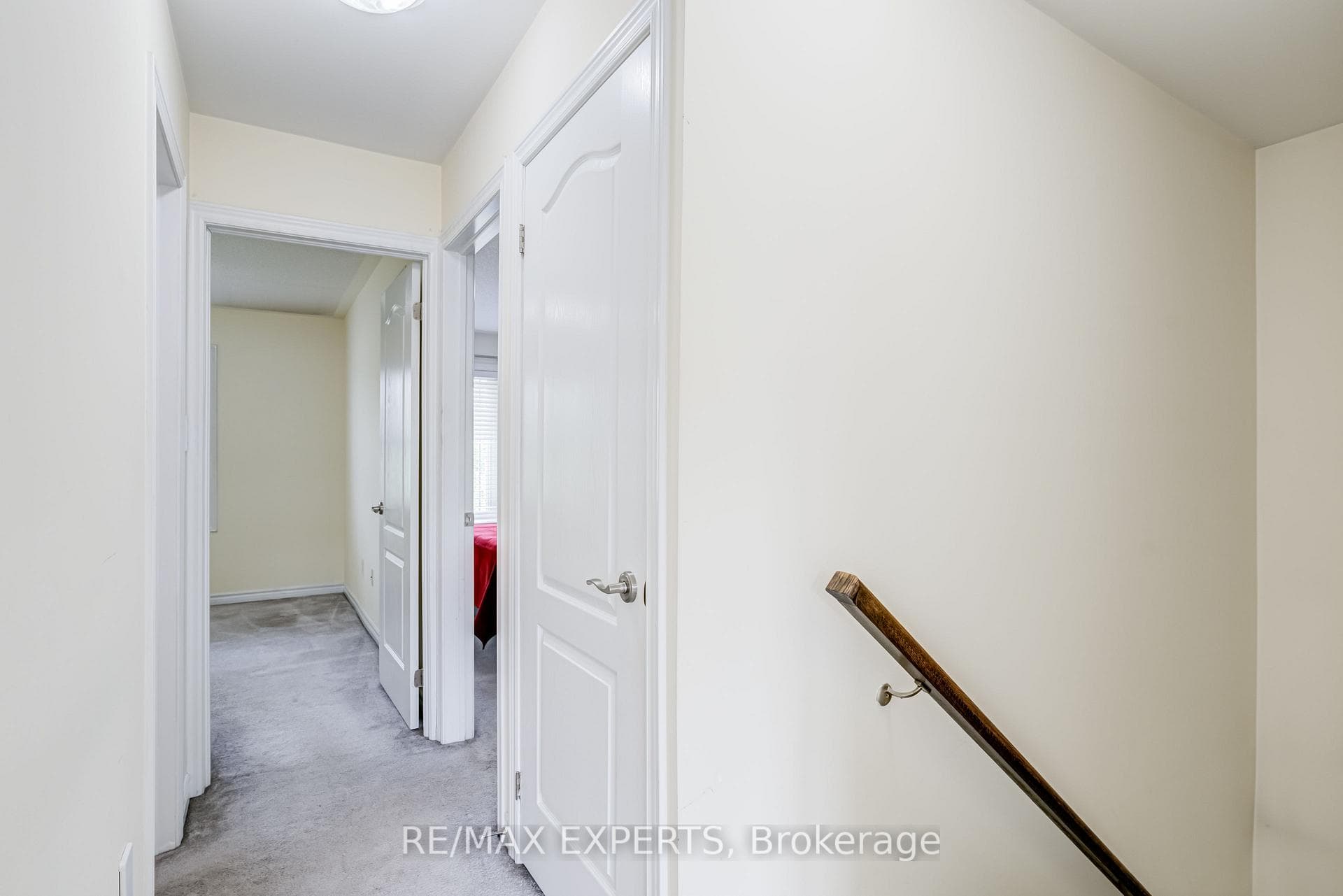 21 Cygnus Crescent photo 17