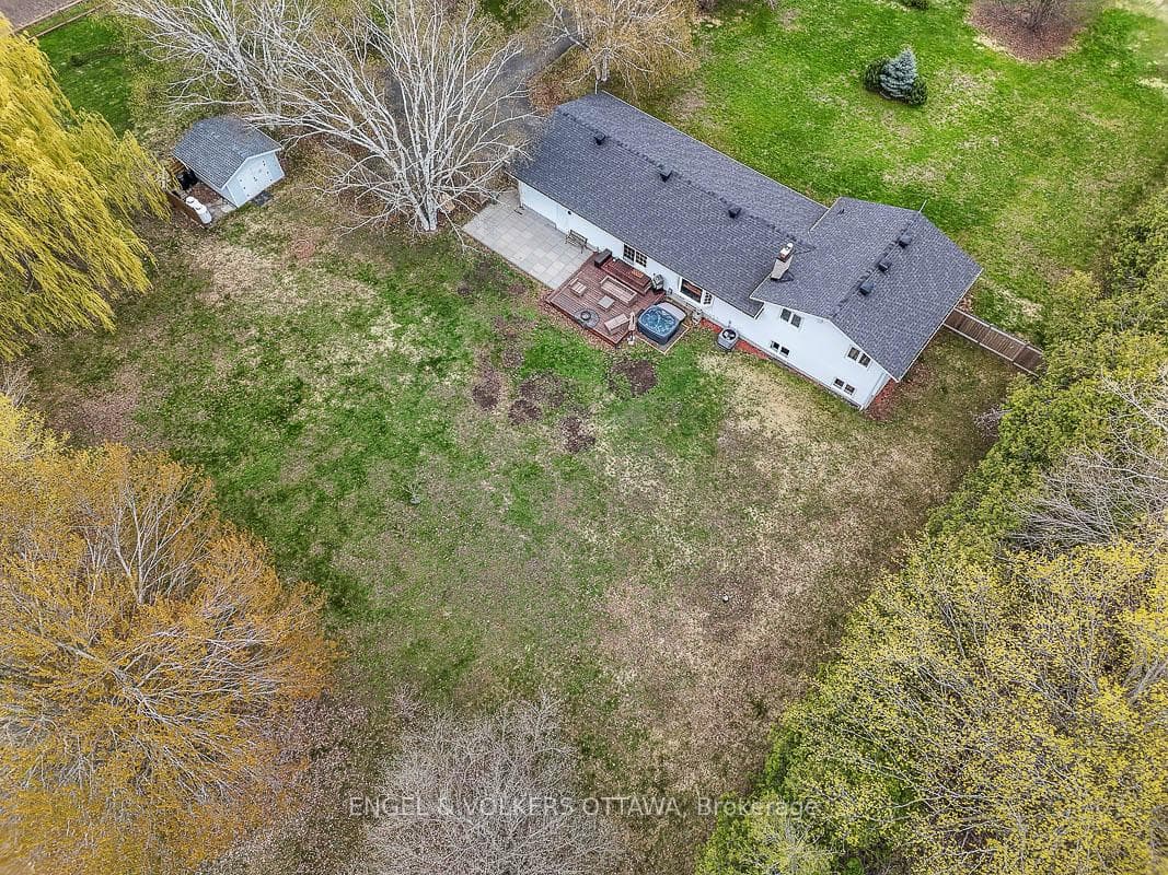 2963 Roger Stevens Drive photo 42