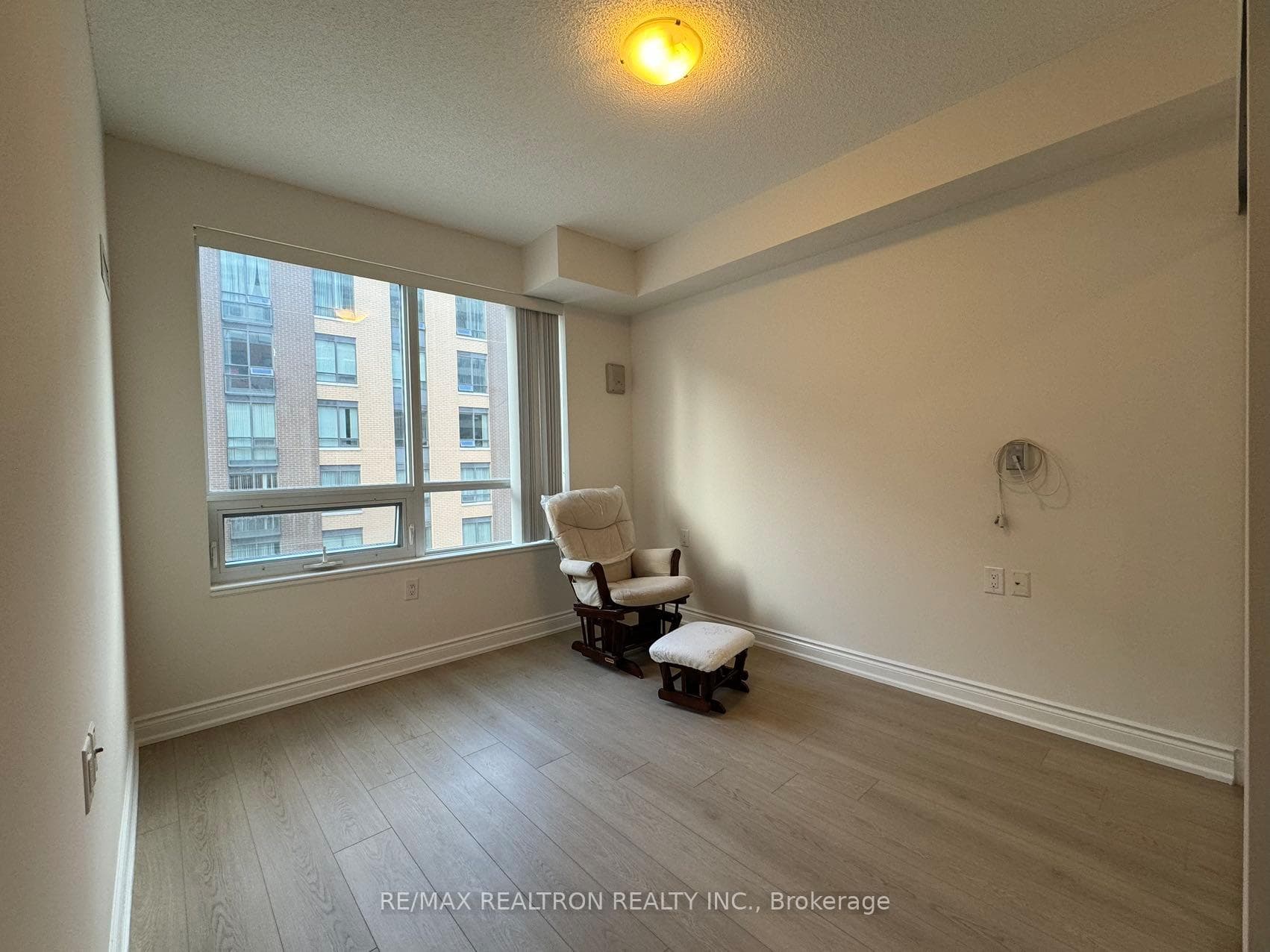 1 Sun Yat-Sen Avenue Unit 309 photo 9