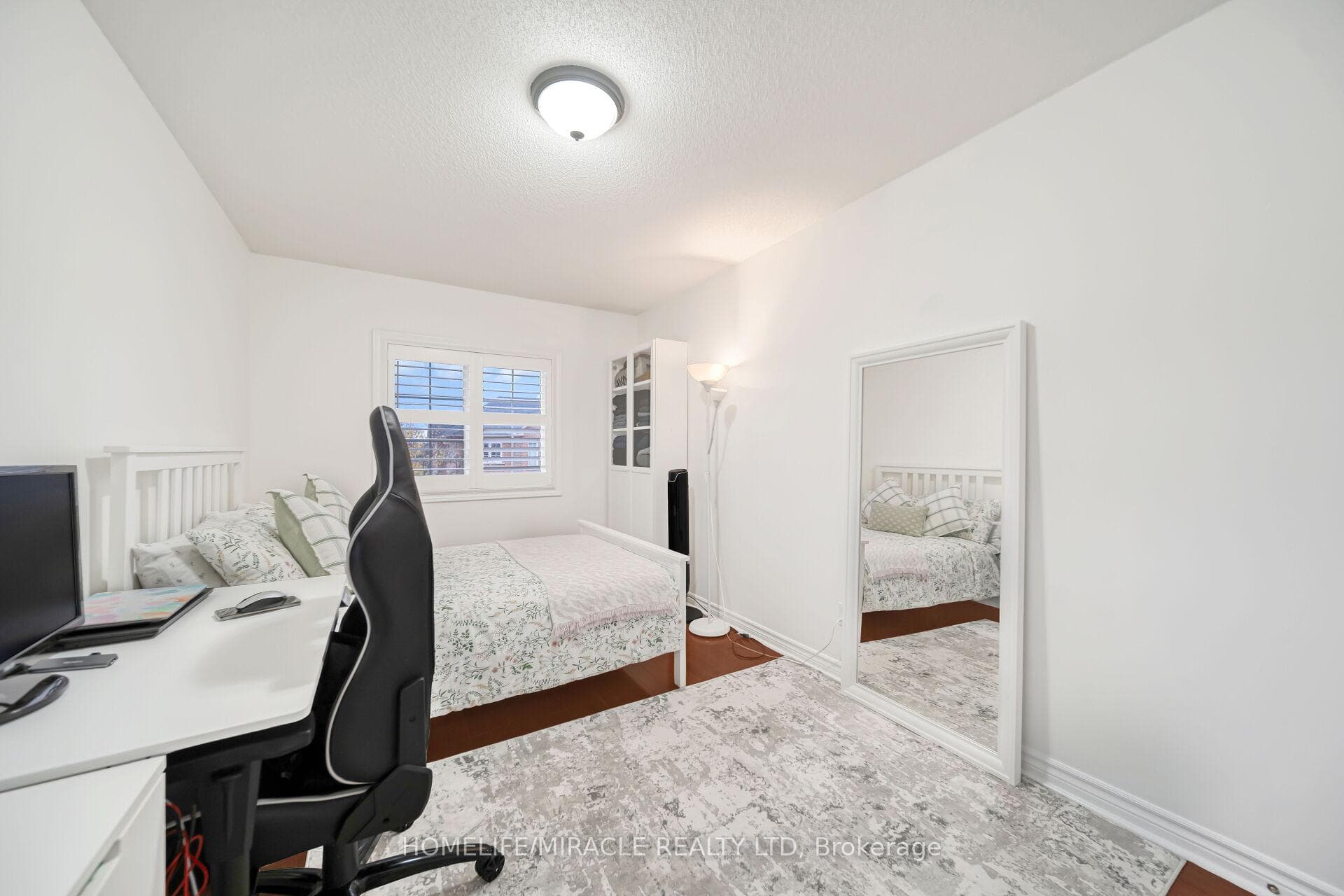 100 Brickyard Way Unit 1 photo 27