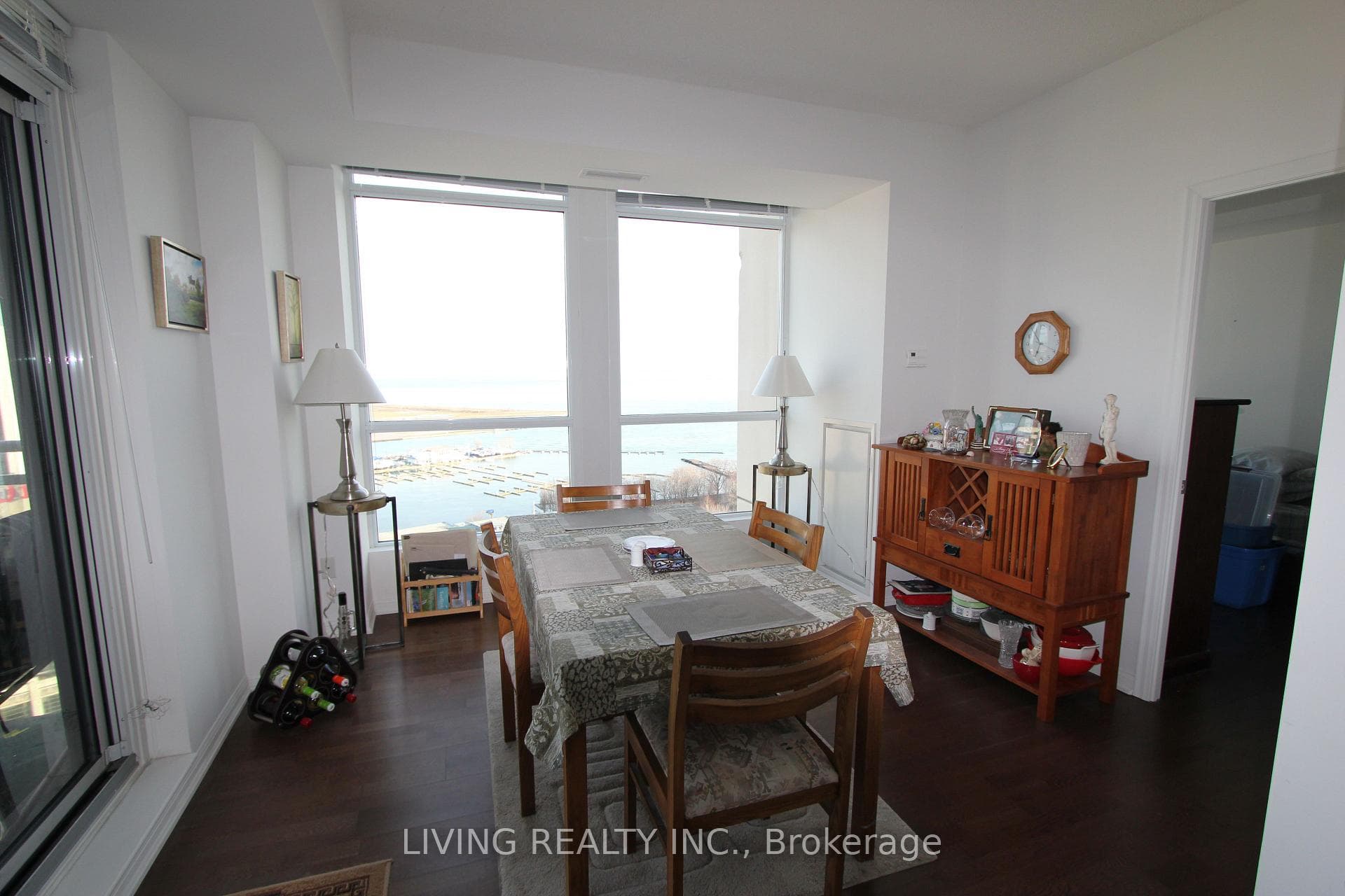 628 Fleet Street Unit 2304 photo 5