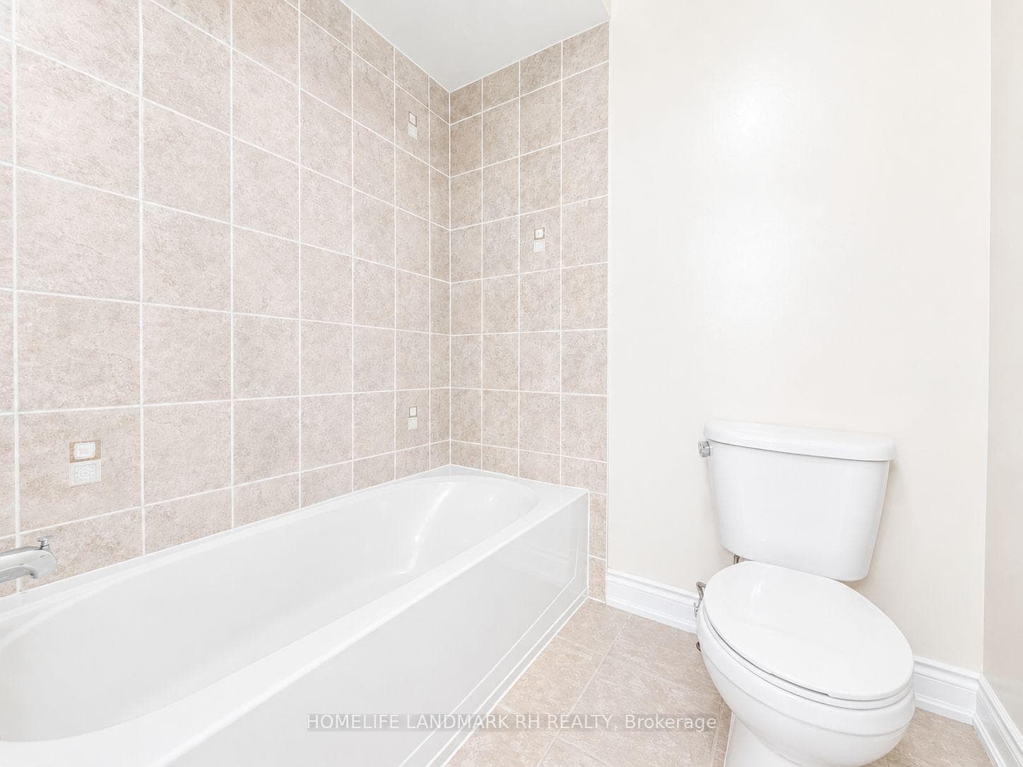 158 ROTHBURY Road photo 21