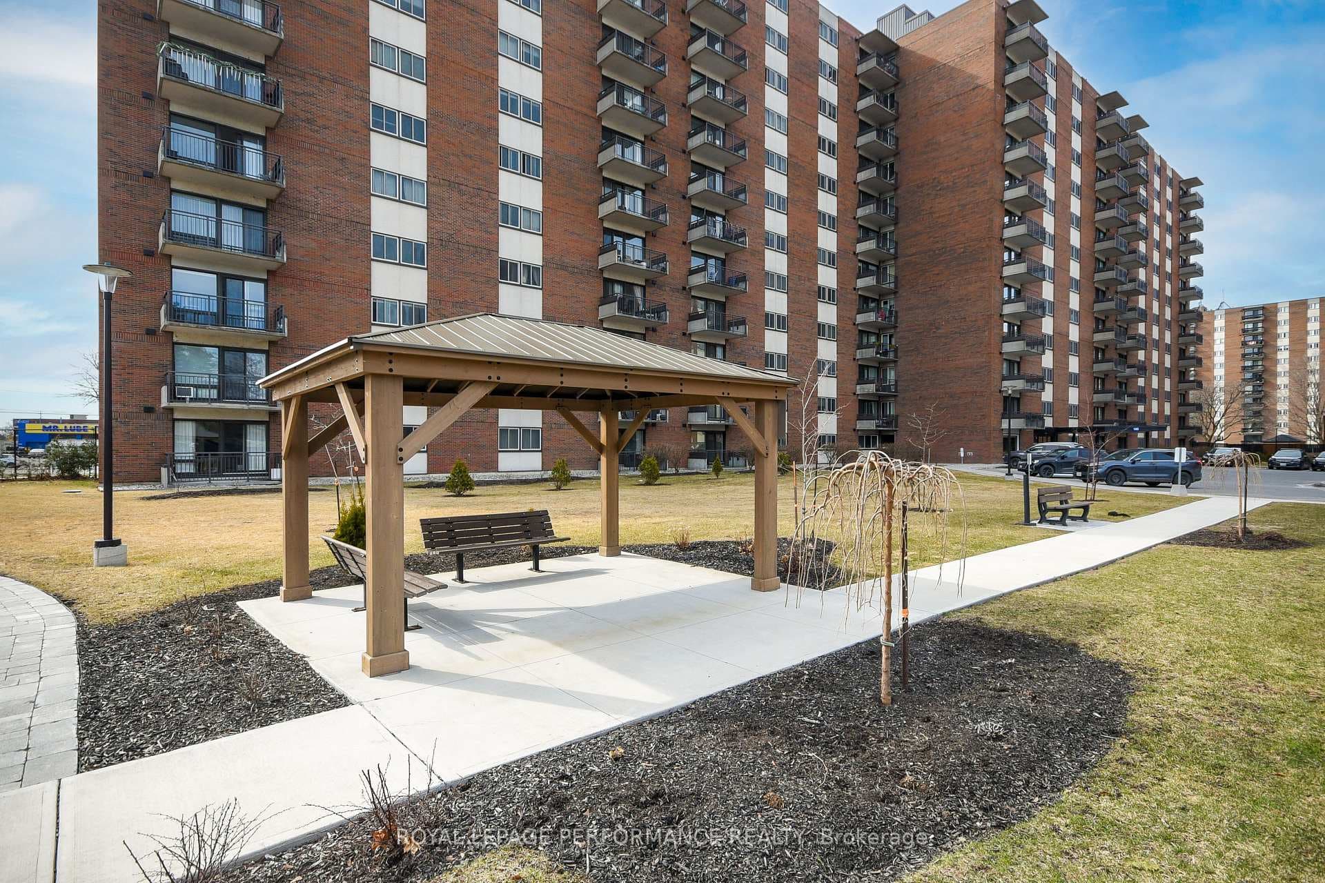 1465 Baseline Road Unit 1014 photo 2