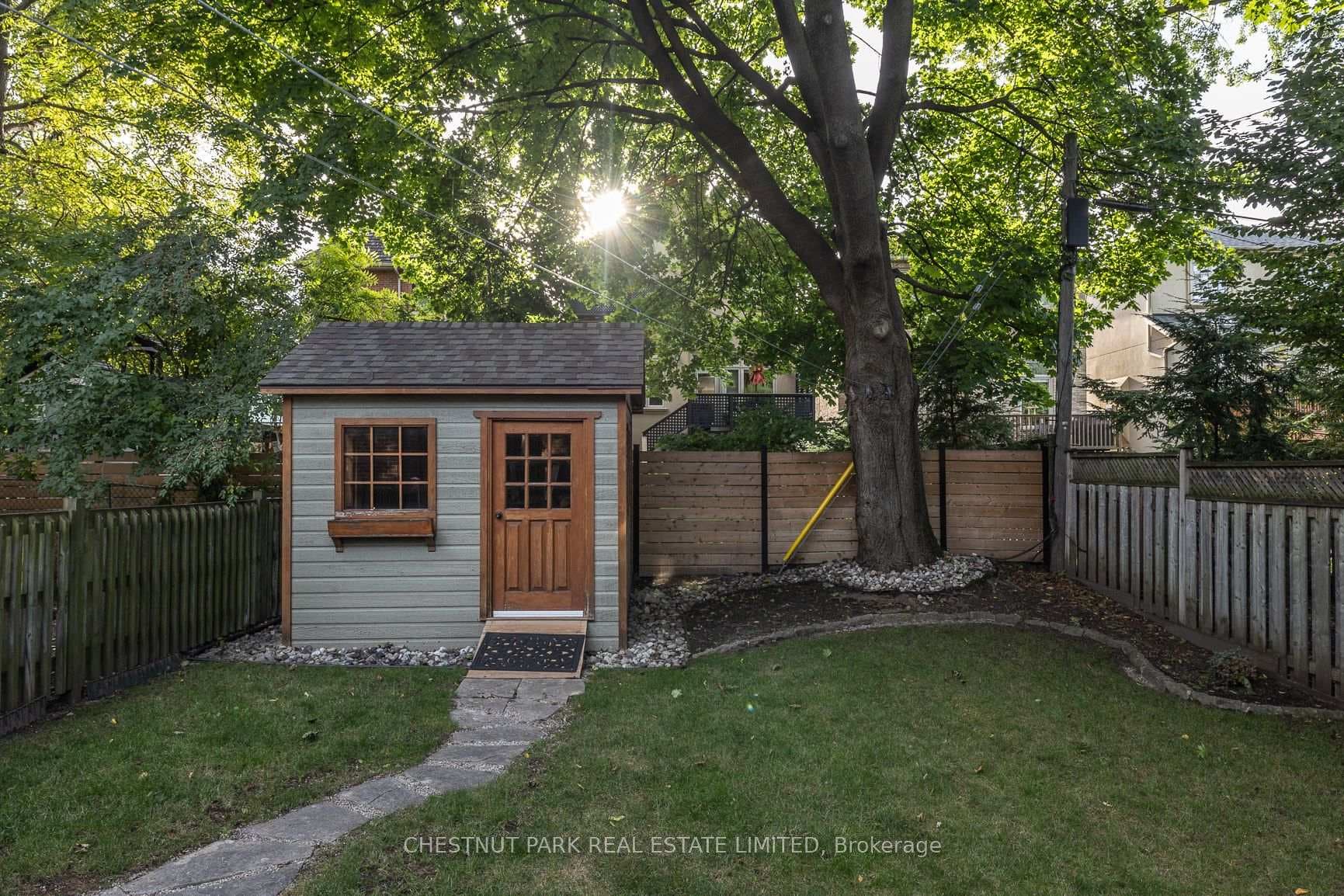 2 Jainey Place photo 29
