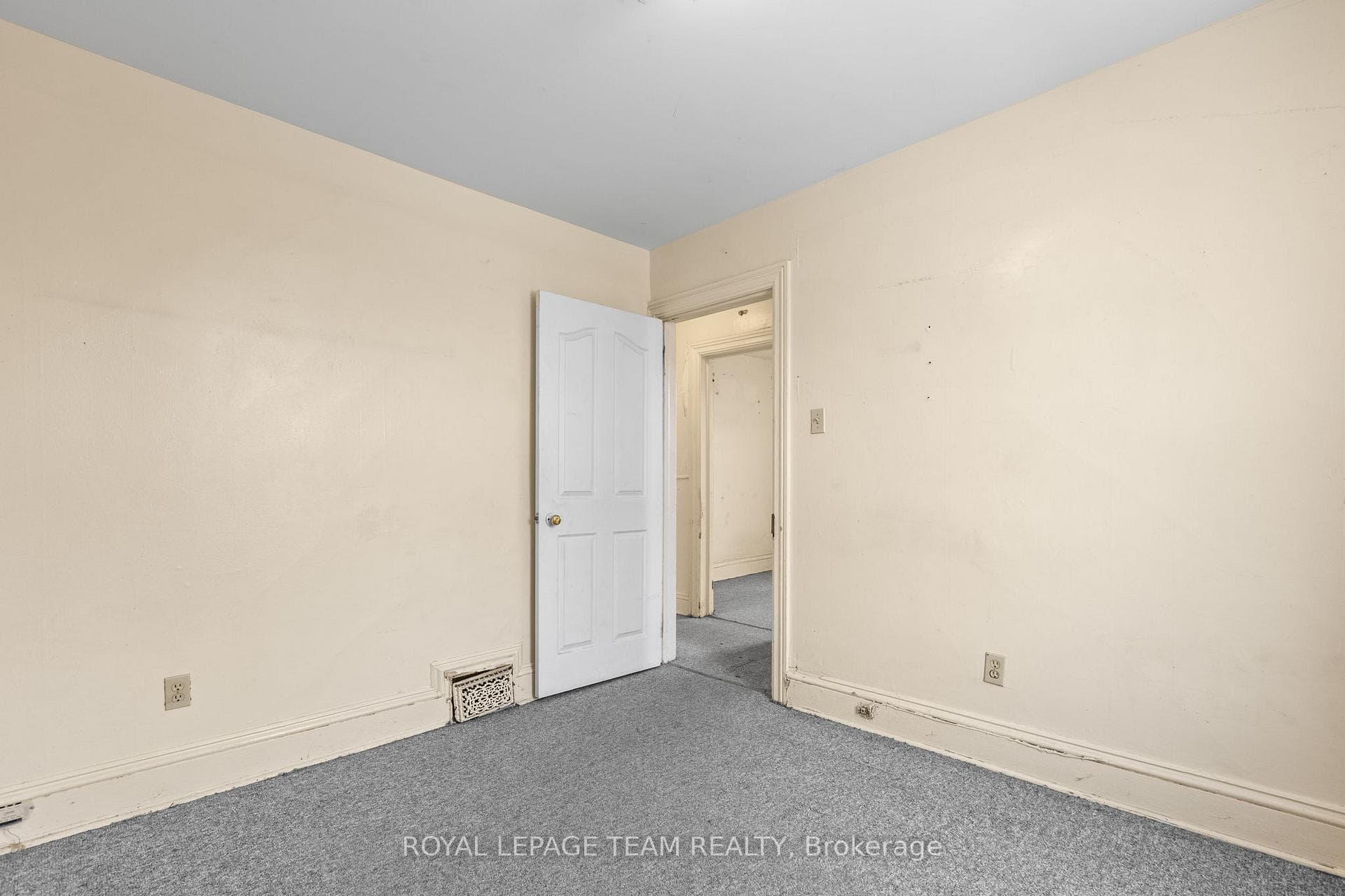 498 Gladstone Avenue photo 19